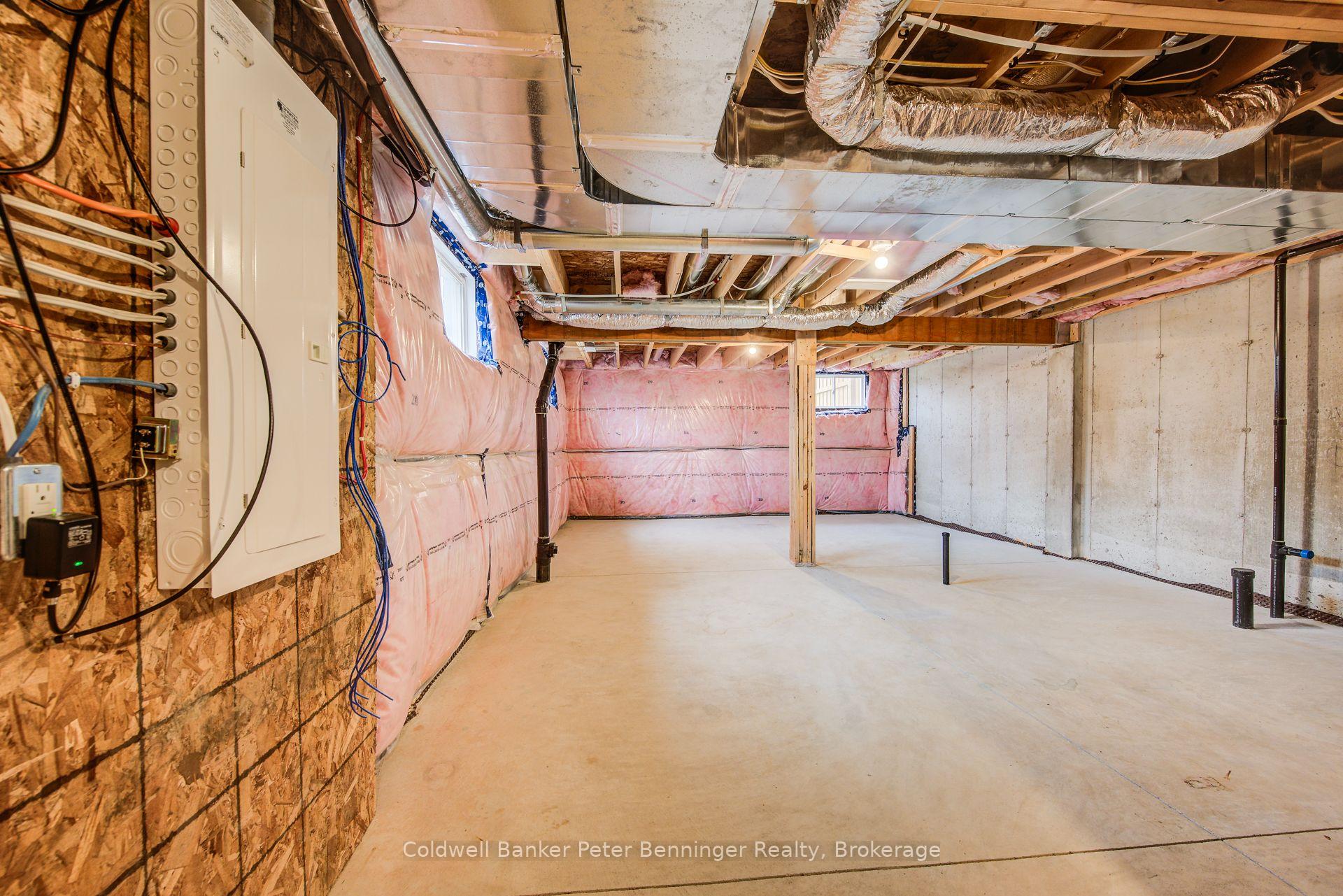 Photo 42 of 77 John Brabson Crescent, Guelph, Kortright East — HOMEH