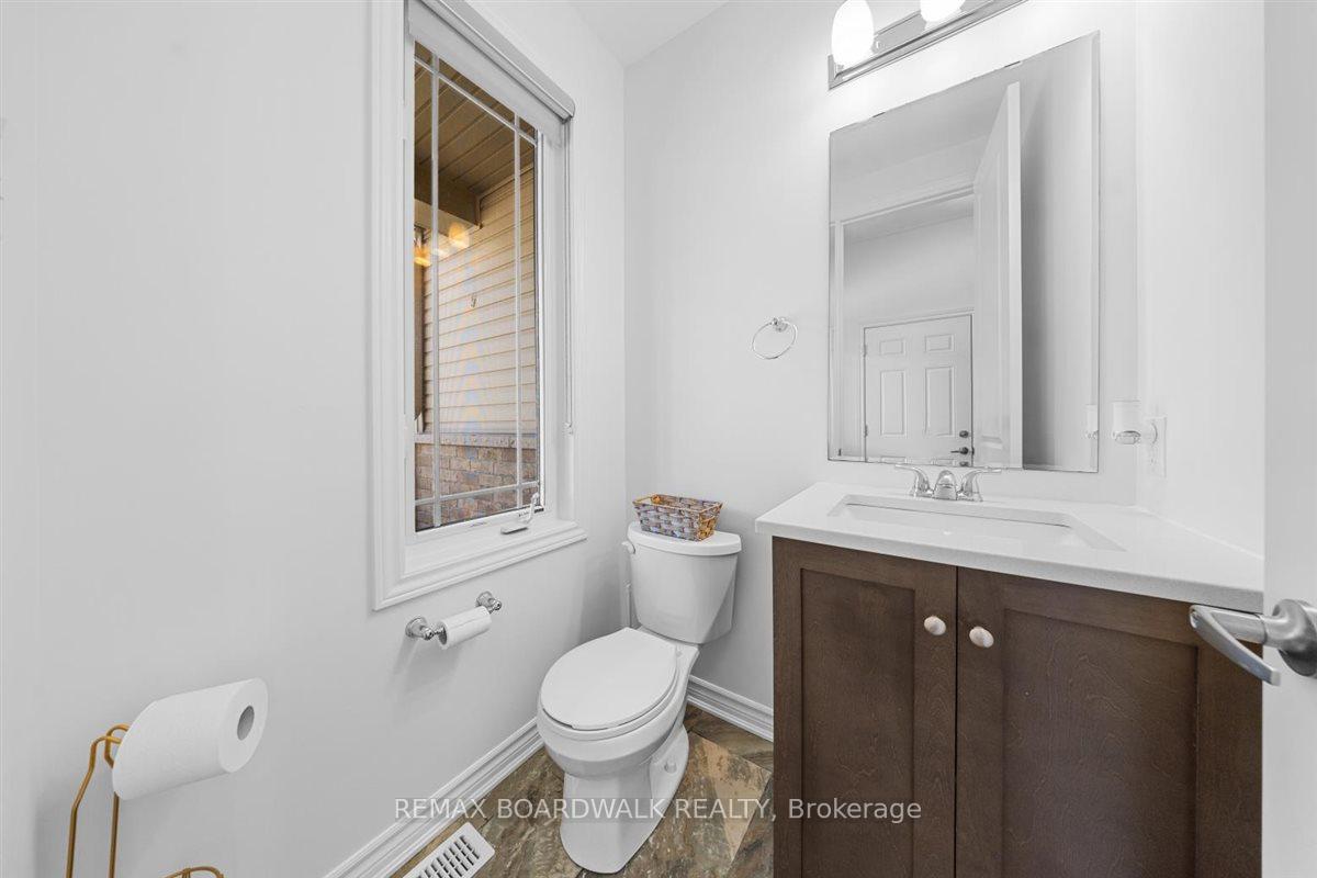 Photo 4 of 446 Meadowbreeze Drive, Ottawa, Kanata - Emerald Meadows/Trailwest — HOMEH