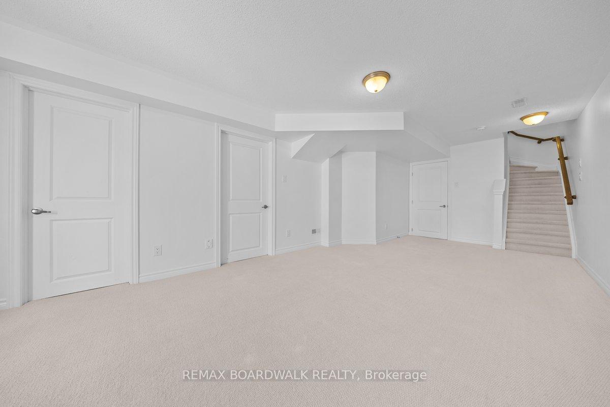 Photo 22 of 446 Meadowbreeze Drive, Ottawa, Kanata - Emerald Meadows/Trailwest — HOMEH