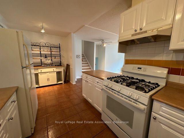 Photo 6 of 13 Edwin Drive, Brampton, Brampton South — HOMEH