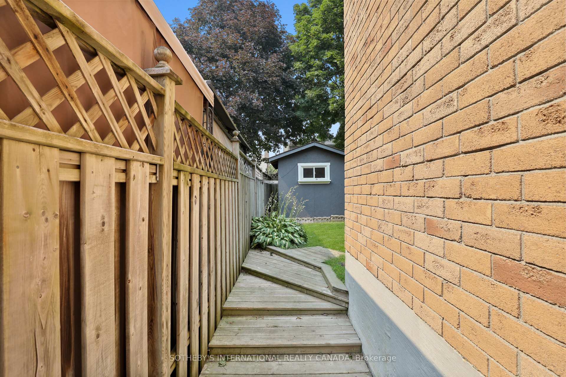 Photo 37 of 12 Dunkin Avenue, Clarington, Courtice — HOMEH