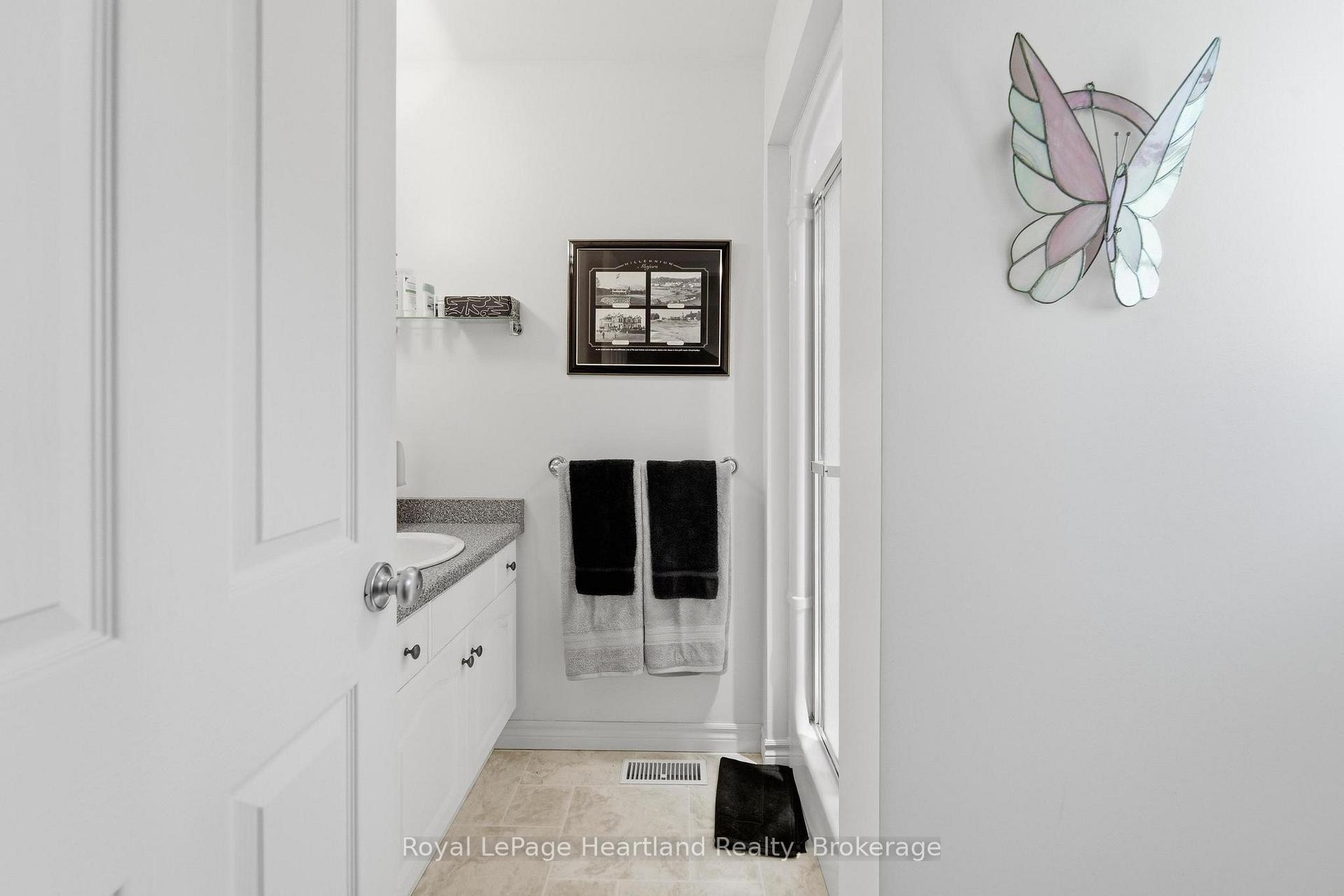 Photo 23 of 10 Huron Lane, Ashfield-Colborne-Wawanosh, Colborne — HOMEH