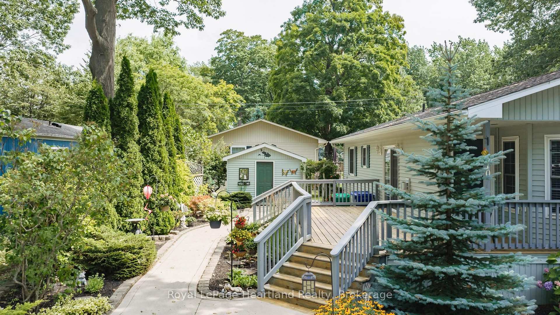 Photo 28 of 10 Huron Lane, Ashfield-Colborne-Wawanosh, Colborne — HOMEH