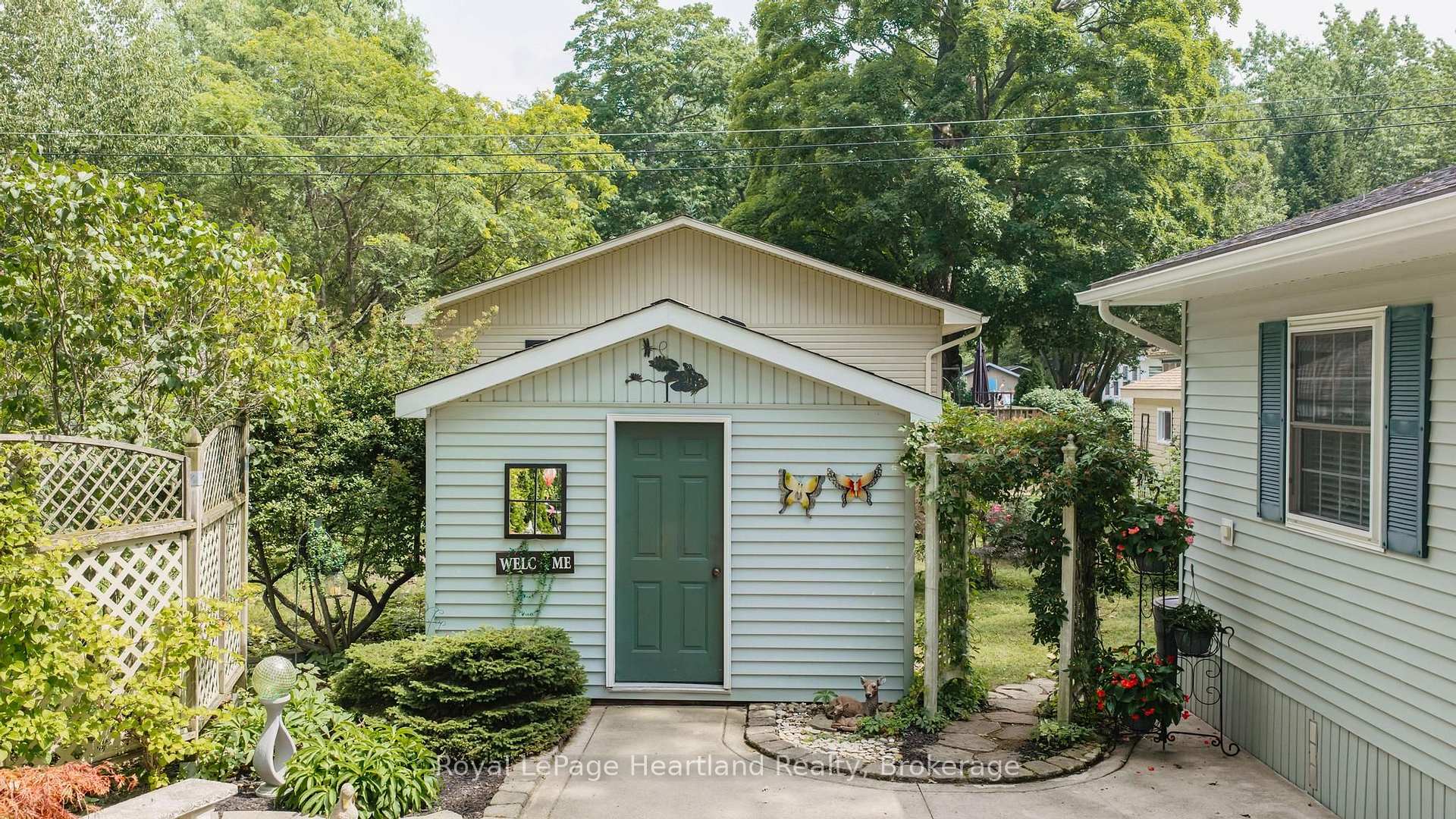 Photo 29 of 10 Huron Lane, Ashfield-Colborne-Wawanosh, Colborne — HOMEH
