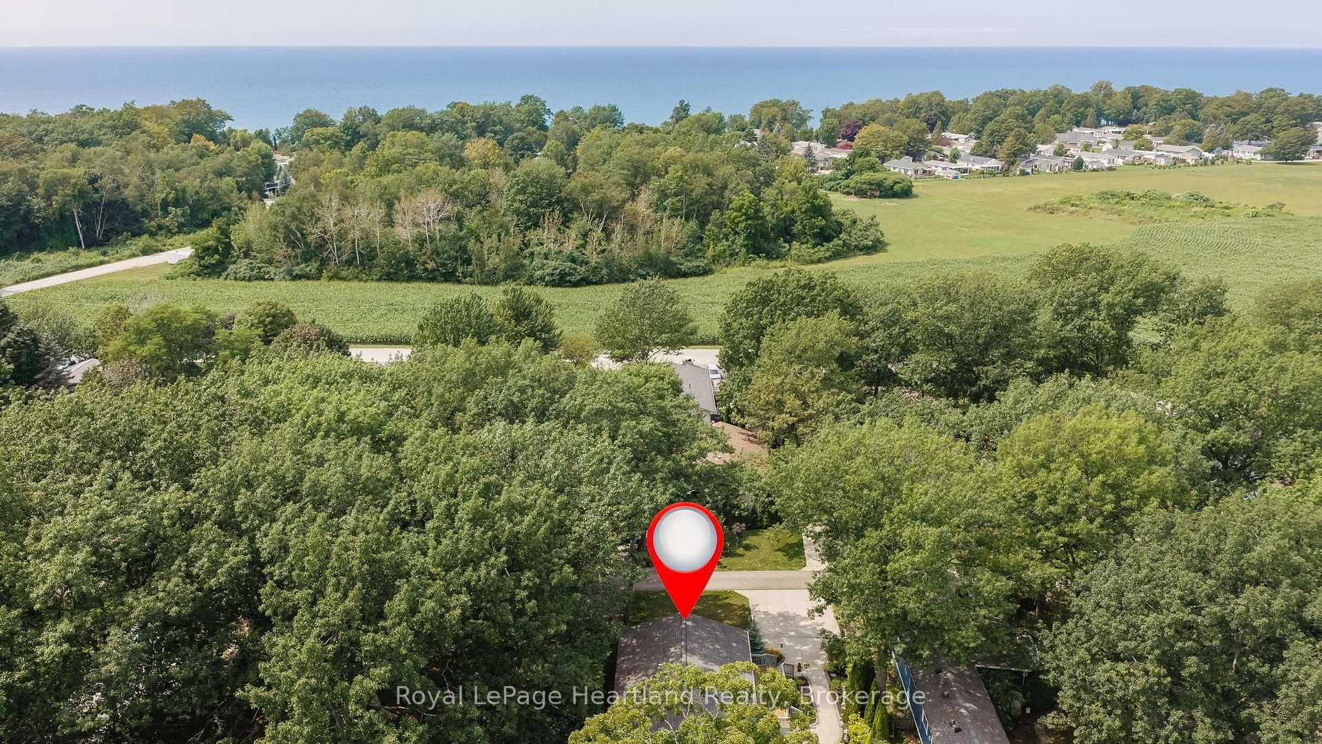 Photo 31 of 10 Huron Lane, Ashfield-Colborne-Wawanosh, Colborne — HOMEH