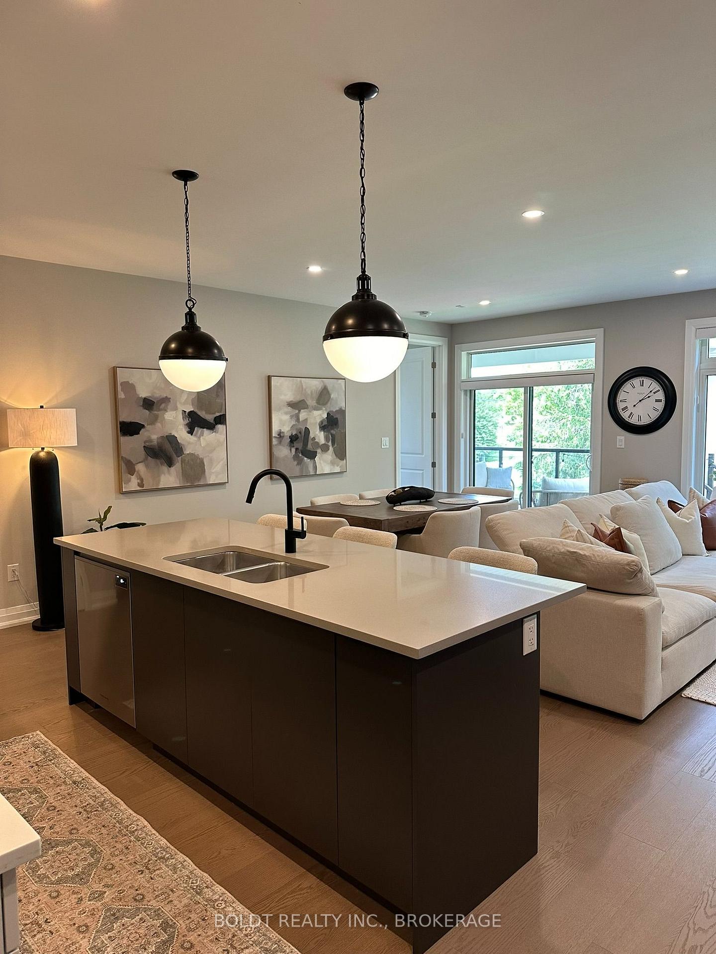 Photo 5 of Unit 15, 205 St. David's Road, Thorold, Confederation Heights — HOMEH