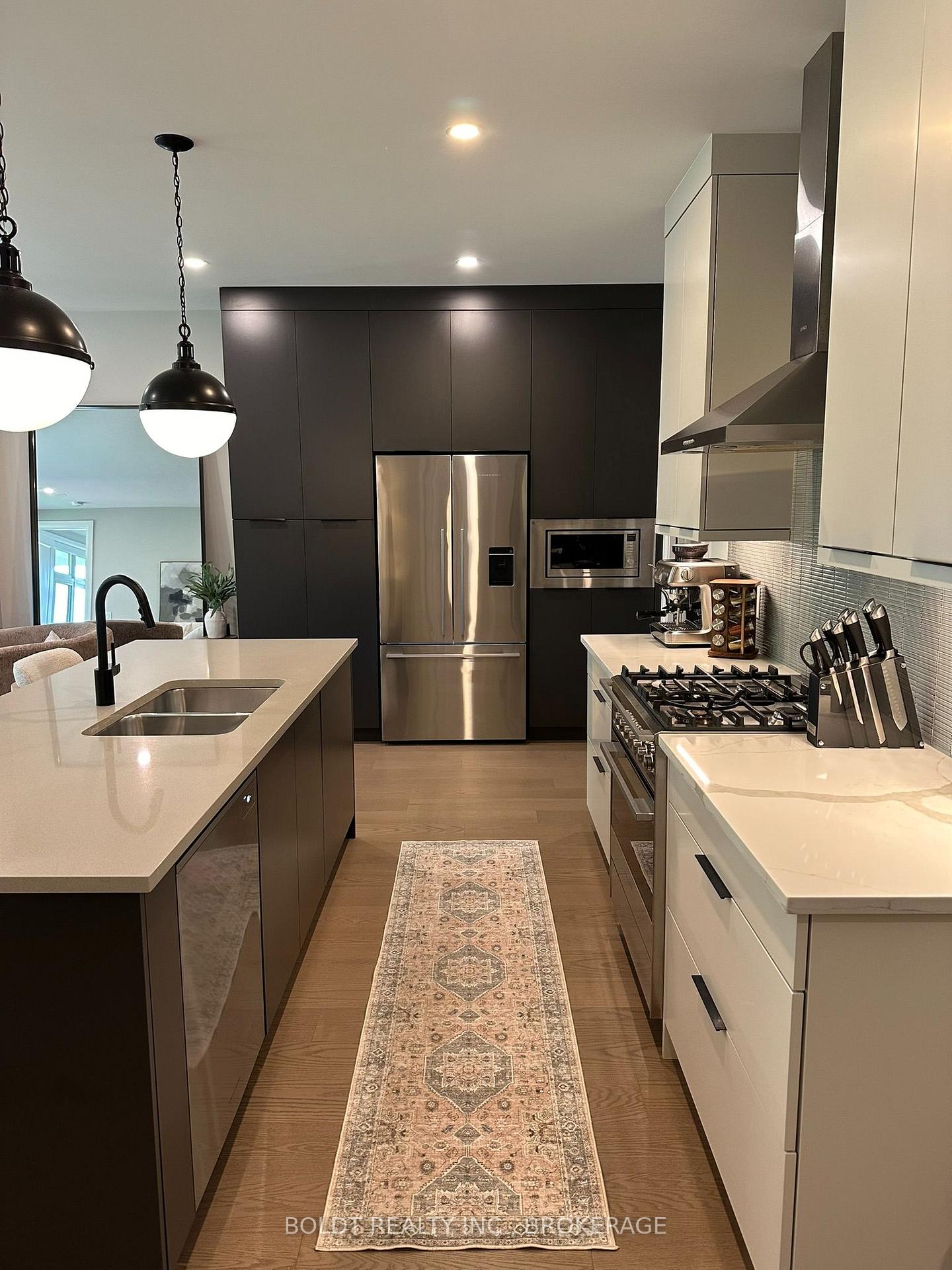 Photo 9 of Unit 15, 205 St. David's Road, Thorold, Confederation Heights — HOMEH