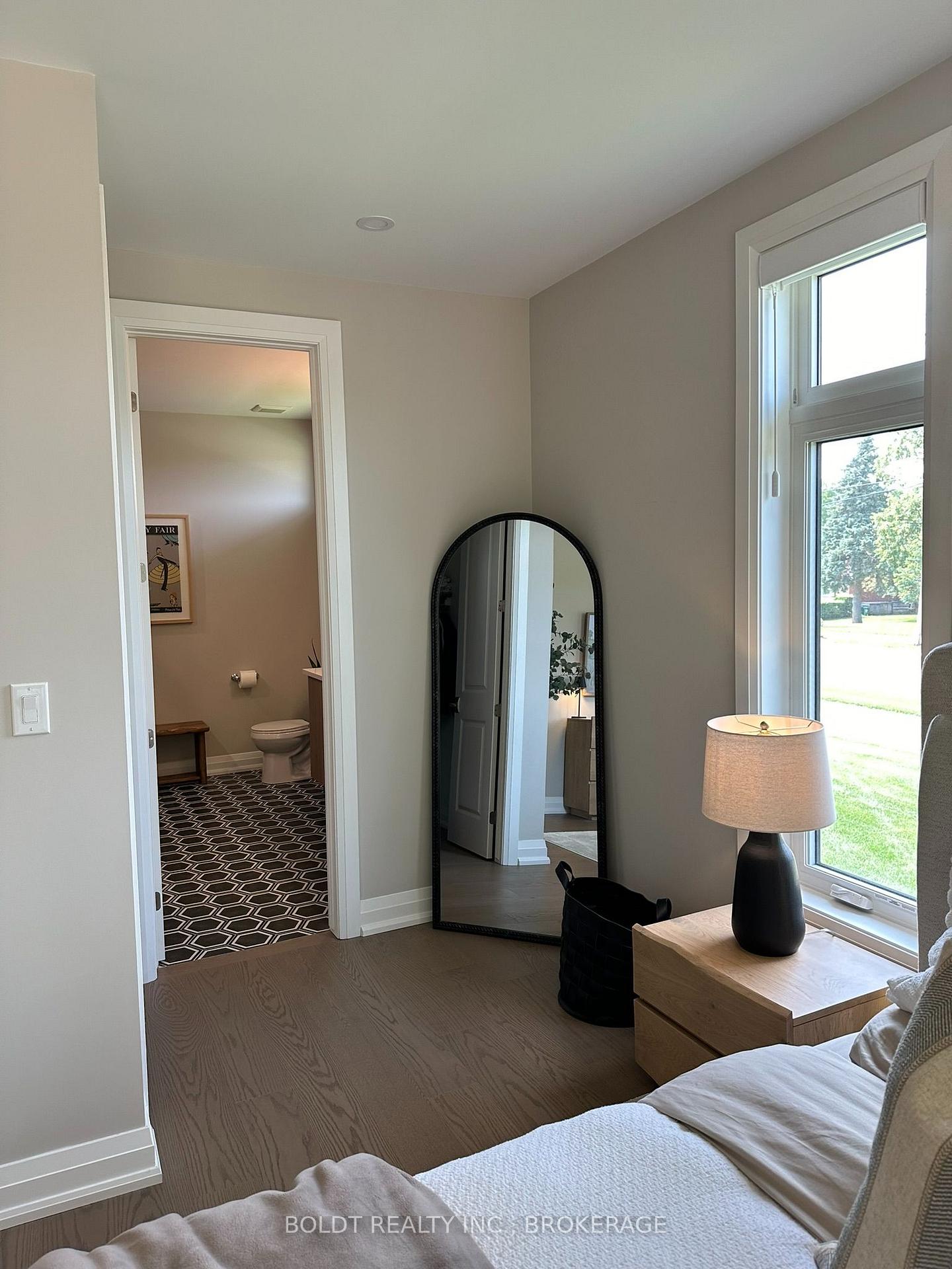 Photo 21 of Unit 15, 205 St. David's Road, Thorold, Confederation Heights — HOMEH