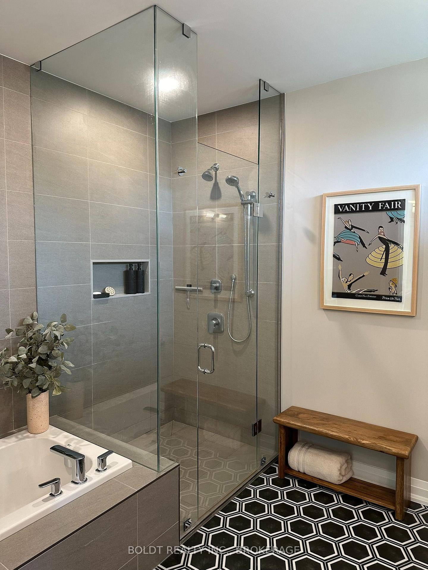Photo 25 of Unit 15, 205 St. David's Road, Thorold, Confederation Heights — HOMEH