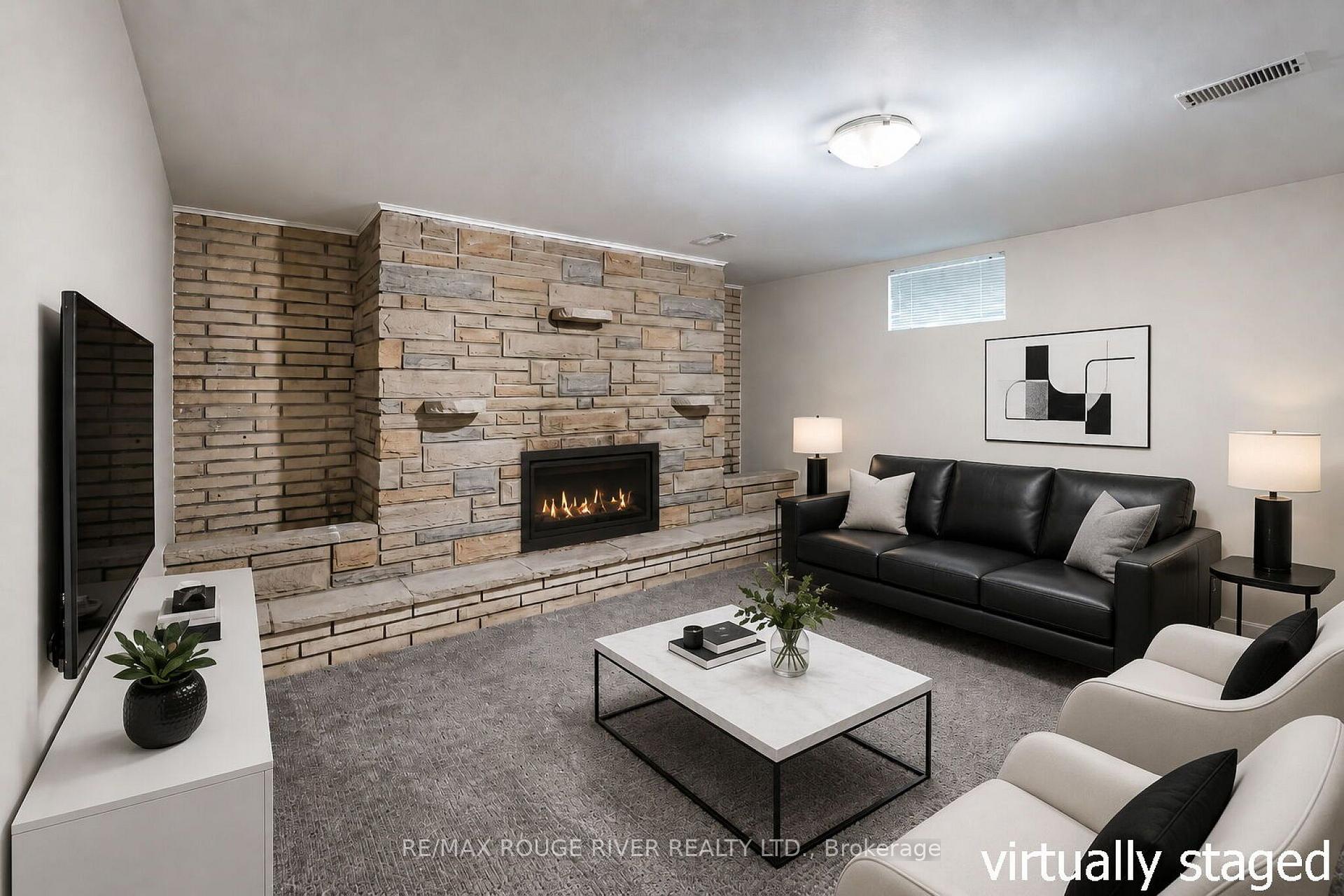 Photo 32 of 25 Clearview Heights, St. Catharines, Burleigh Hill — HOMEH