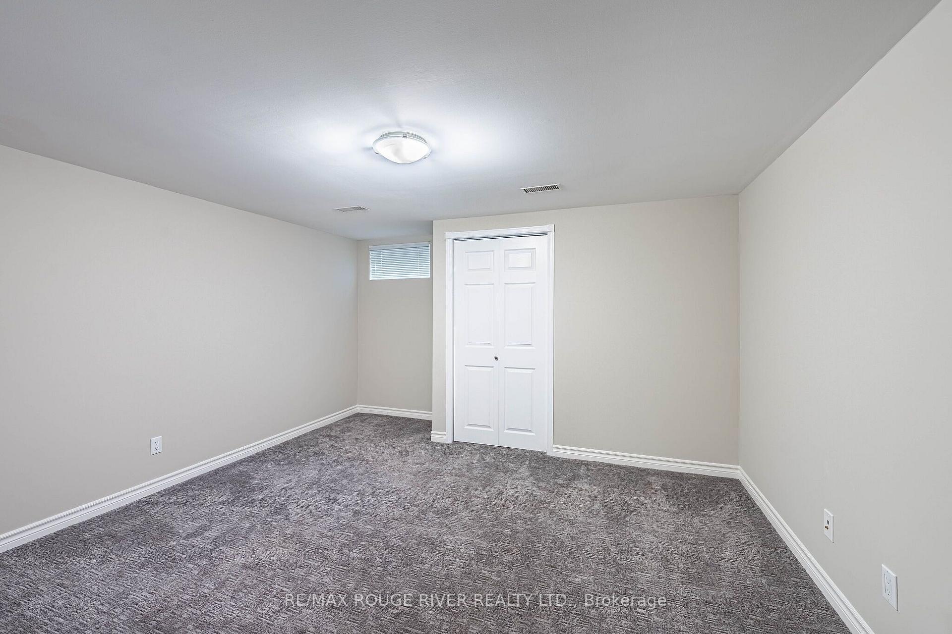Photo 36 of 25 Clearview Heights, St. Catharines, Burleigh Hill — HOMEH