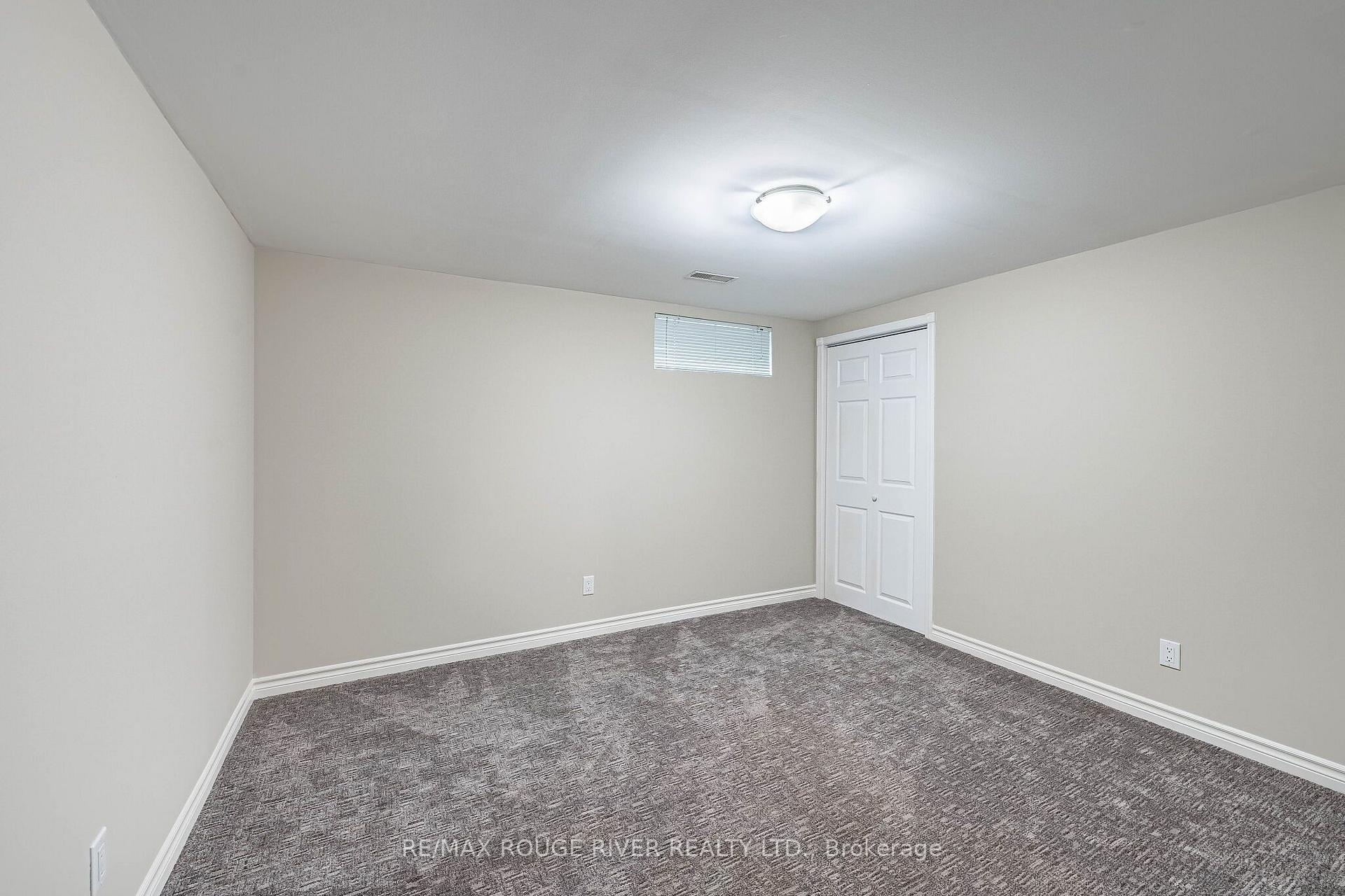 Photo 37 of 25 Clearview Heights, St. Catharines, Burleigh Hill — HOMEH