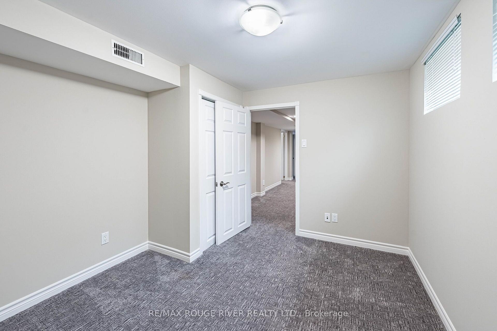 Photo 40 of 25 Clearview Heights, St. Catharines, Burleigh Hill — HOMEH