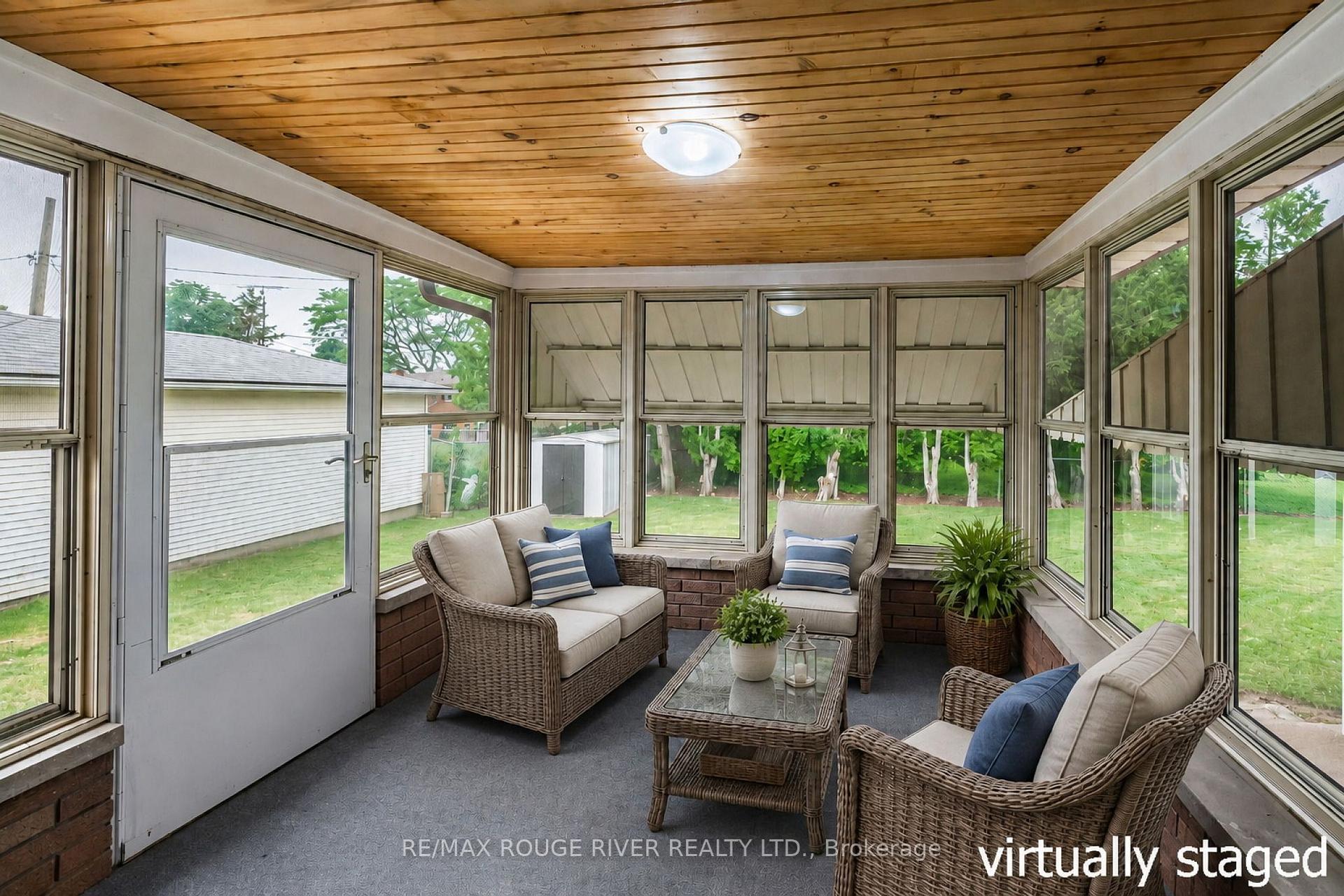 Photo 44 of 25 Clearview Heights, St. Catharines, Burleigh Hill — HOMEH