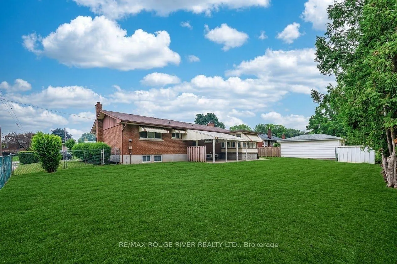 Photo 47 of 25 Clearview Heights, St. Catharines, Burleigh Hill — HOMEH