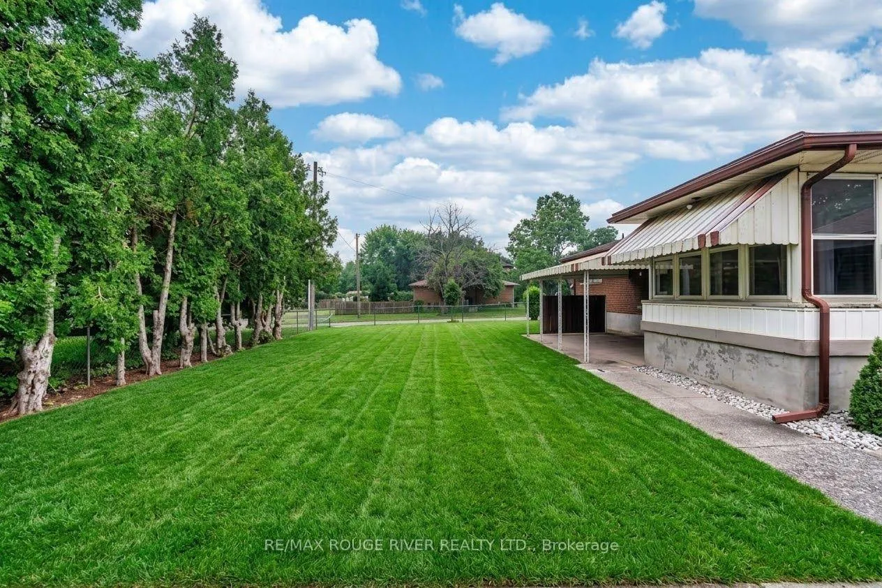 Photo 49 of 25 Clearview Heights, St. Catharines, Burleigh Hill — HOMEH