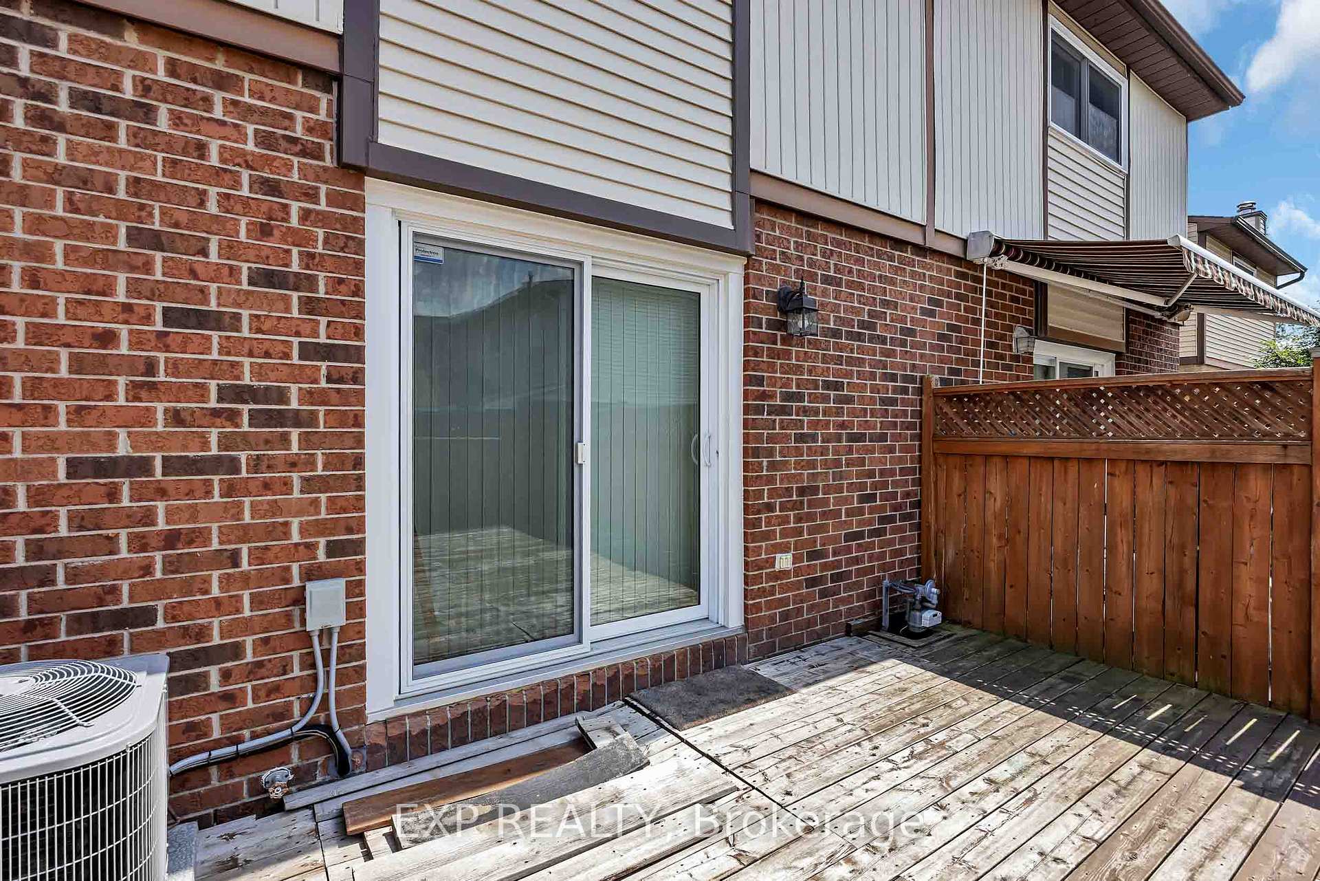 Photo 24 of 38 Sundback Lane, Ottawa, Kanata - Katimavik — HOMEH