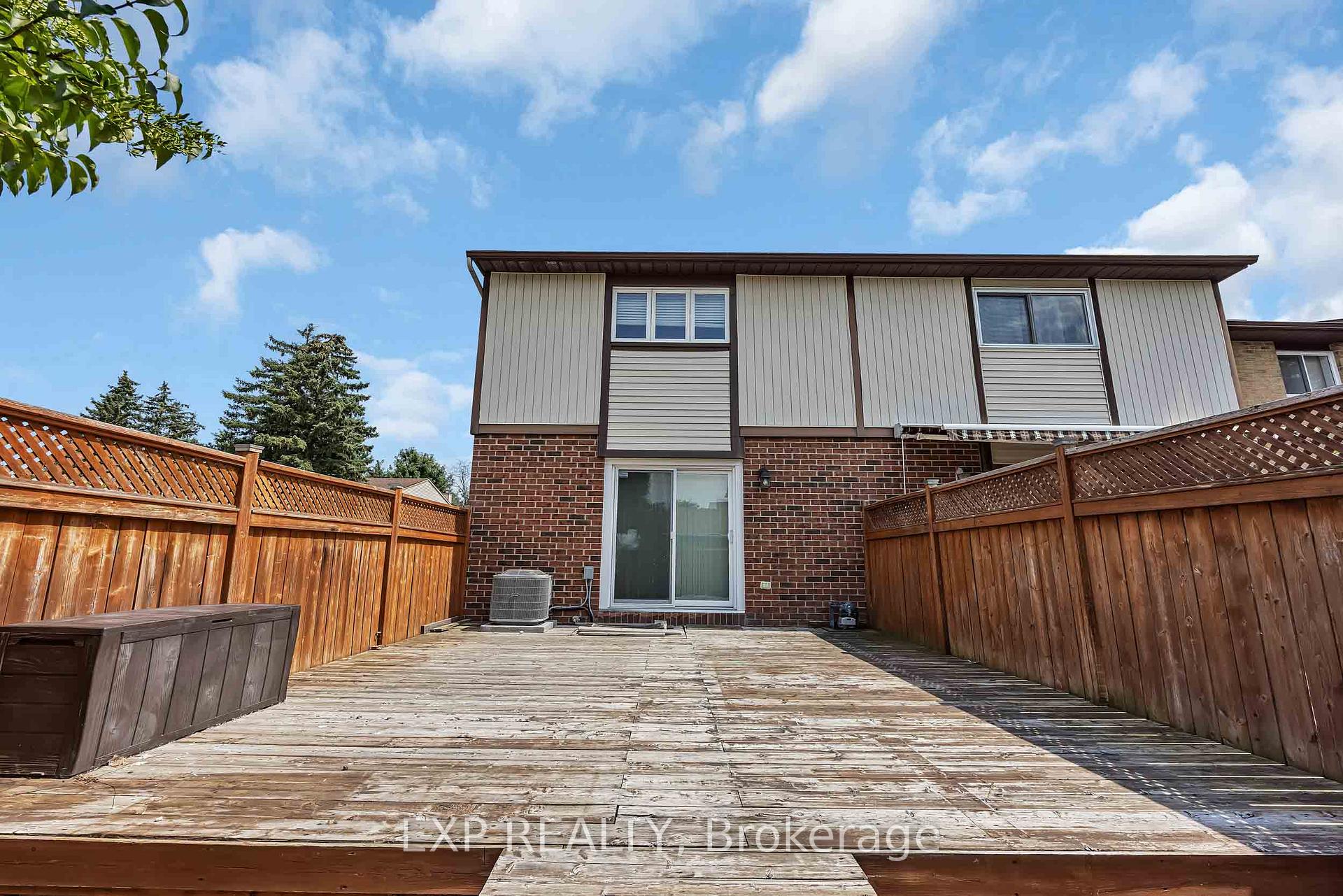 Photo 26 of 38 Sundback Lane, Ottawa, Kanata - Katimavik — HOMEH