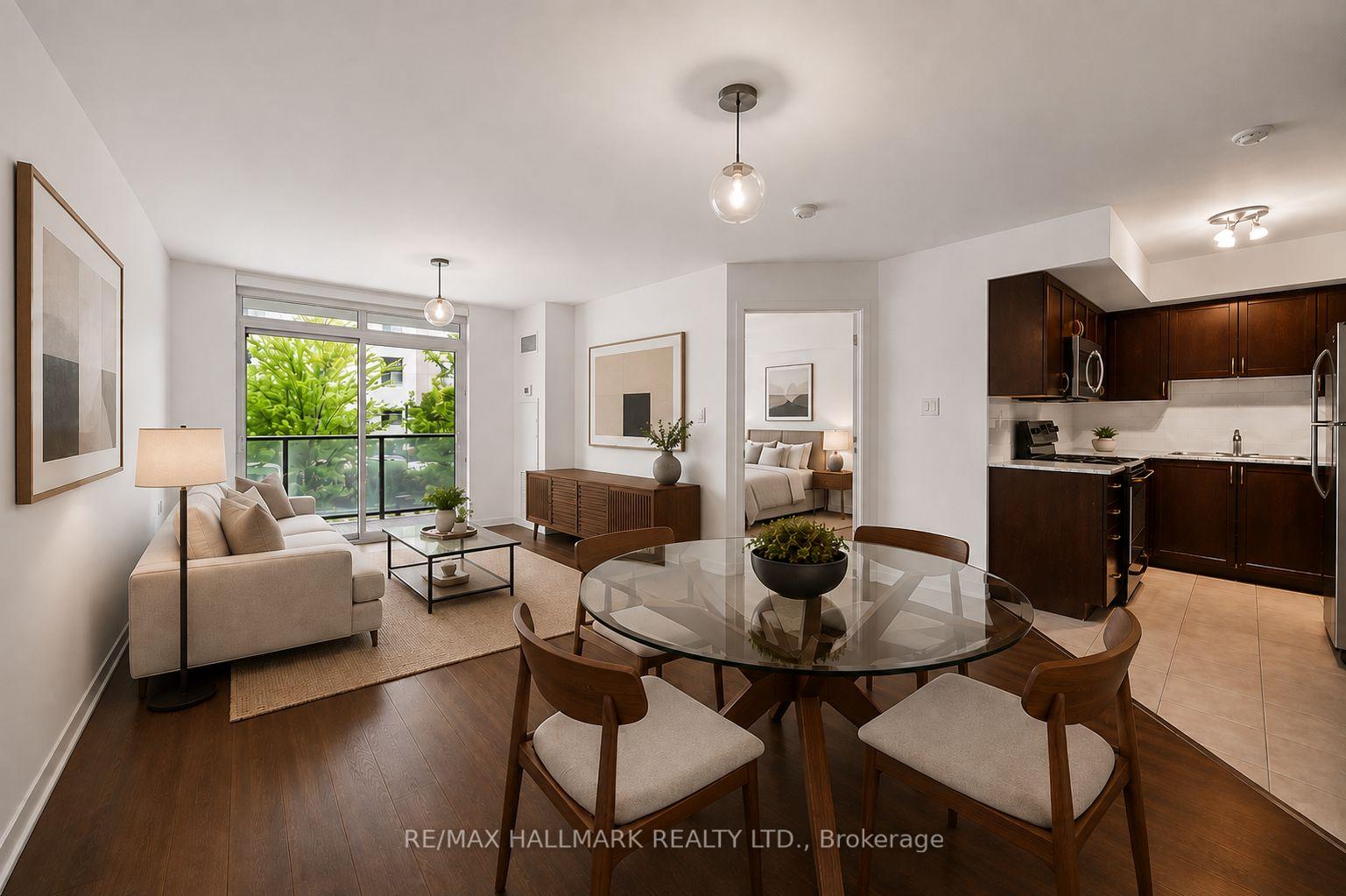 Front of Unit 103, 816 Lansdowne Avenue