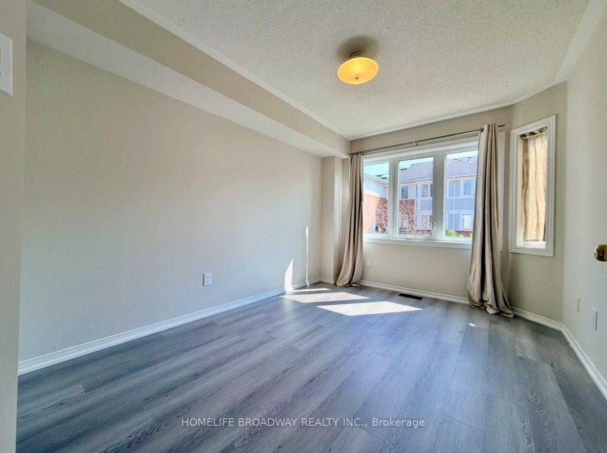 Photo 10 of Unit 55, 18 Clark Avenue W, Vaughan, Crestwood-Springfarm-Yorkhill — HOMEH
