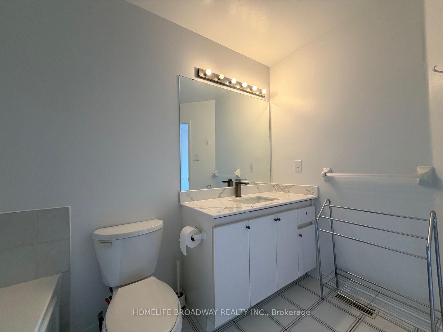 Photo 18 of Unit 55, 18 Clark Avenue W, Vaughan, Crestwood-Springfarm-Yorkhill — HOMEH