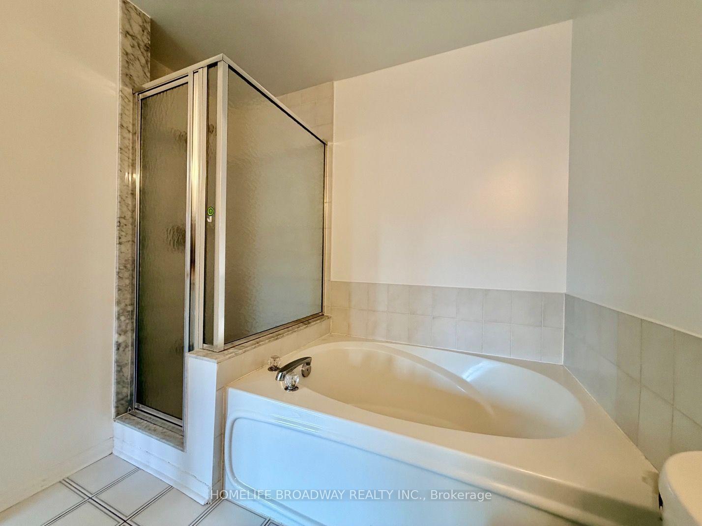 Photo 19 of Unit 55, 18 Clark Avenue W, Vaughan, Crestwood-Springfarm-Yorkhill — HOMEH