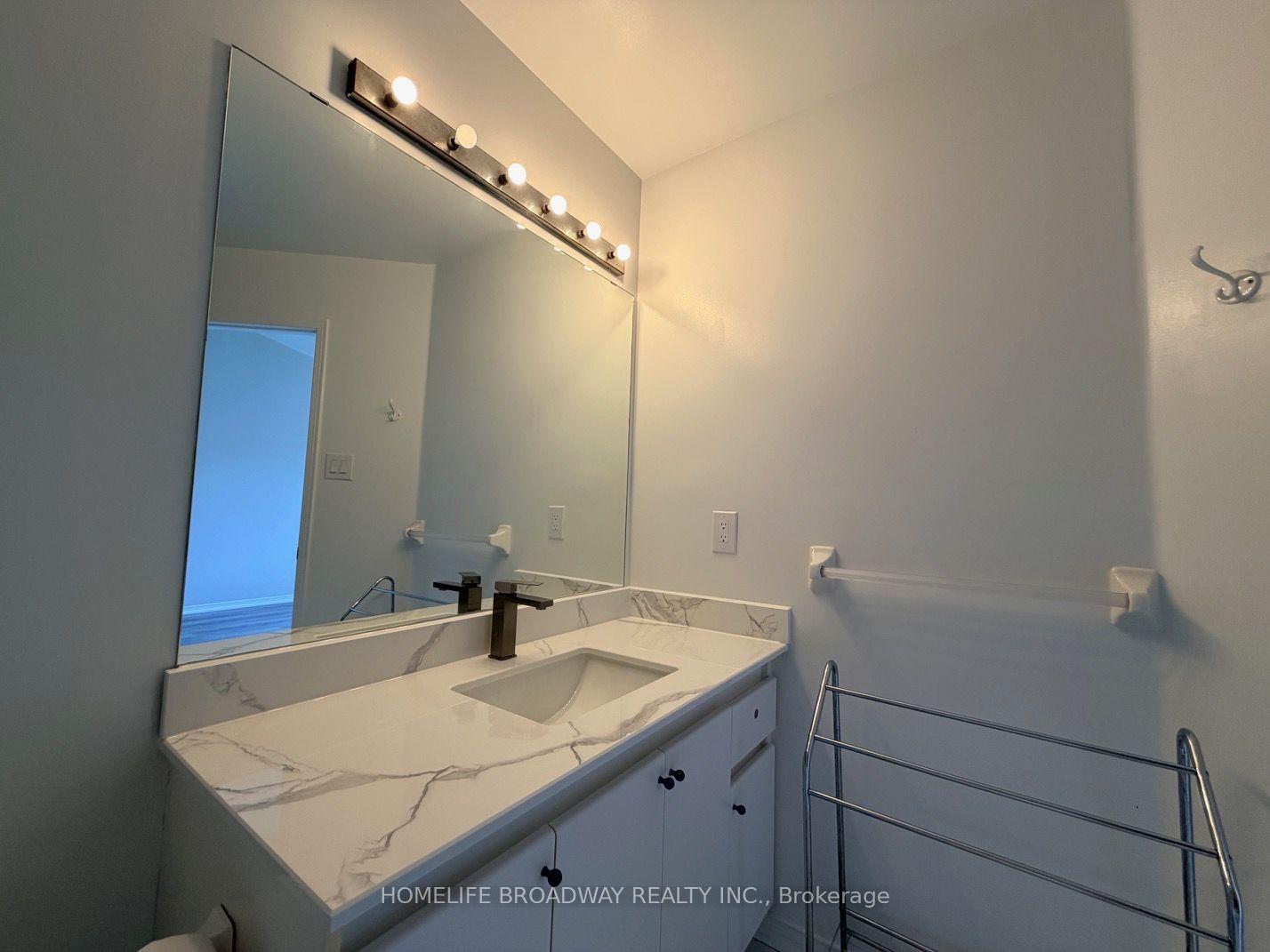 Photo 24 of Unit 55, 18 Clark Avenue W, Vaughan, Crestwood-Springfarm-Yorkhill — HOMEH