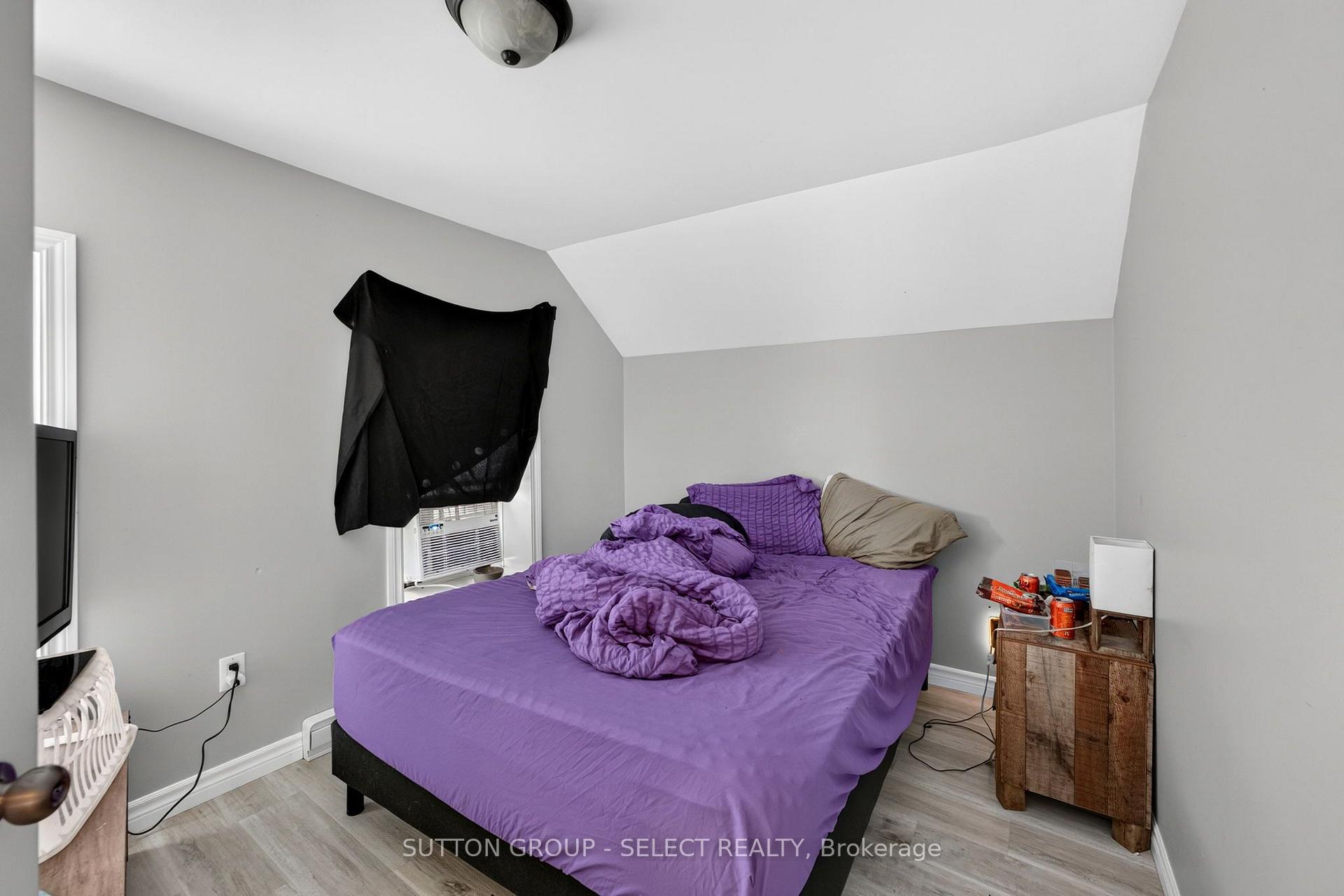 Photo 11 of 103 King Street, Bluewater, Hensall — HOMEH