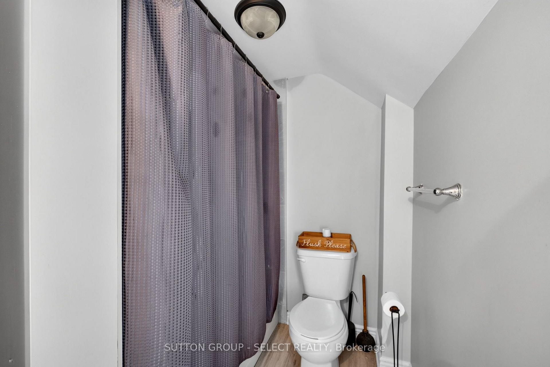 Photo 14 of 103 King Street, Bluewater, Hensall — HOMEH