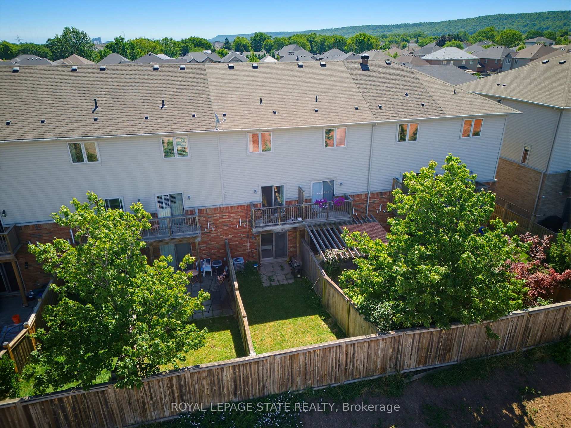 Photo 4 of 41 Edenrock Drive, Hamilton, Winona — HOMEH