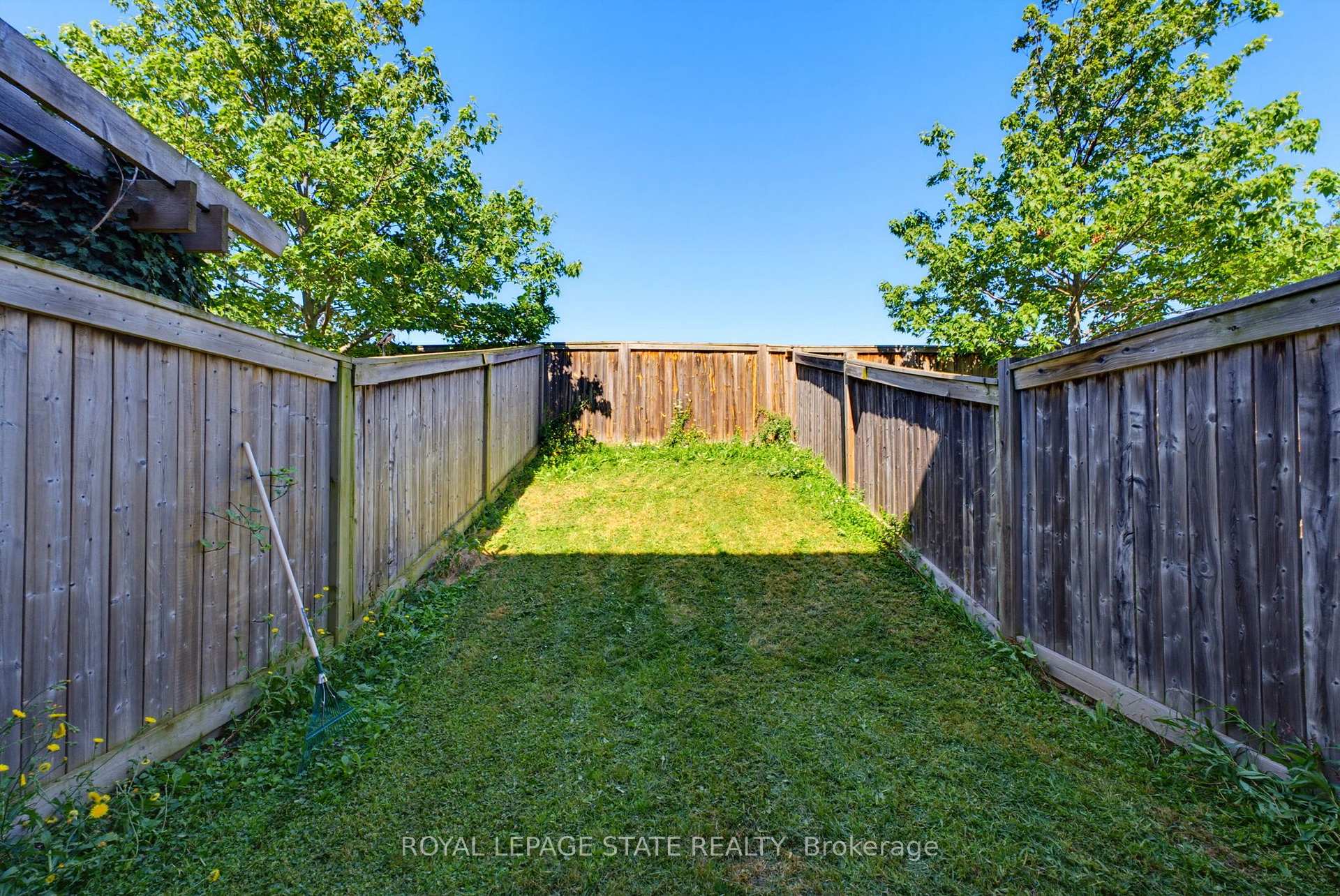 Photo 28 of 41 Edenrock Drive, Hamilton, Winona — HOMEH