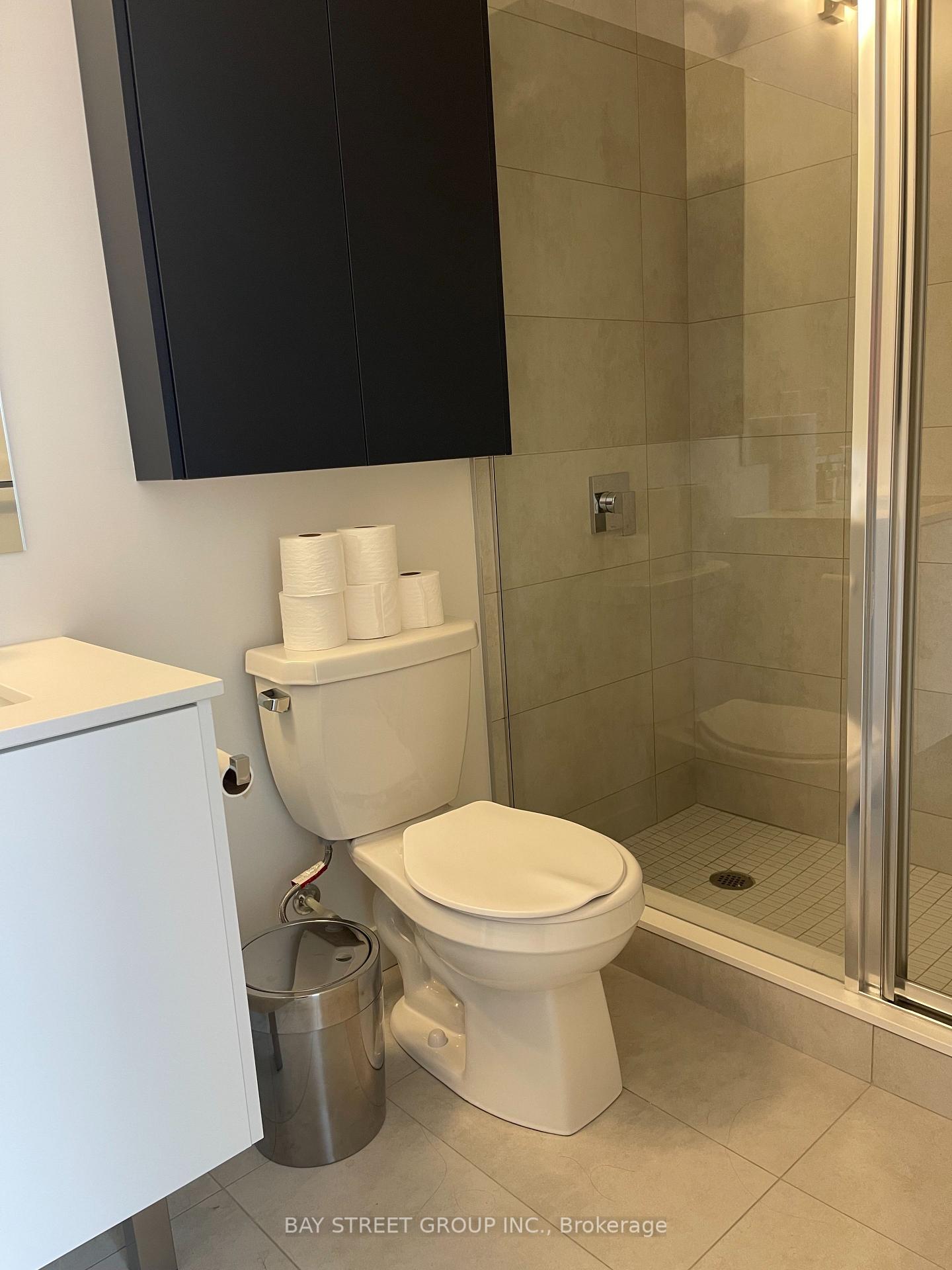 Photo 3 of Unit 1010, 8 Tippett Road, North York, Clanton Park — HOMEH