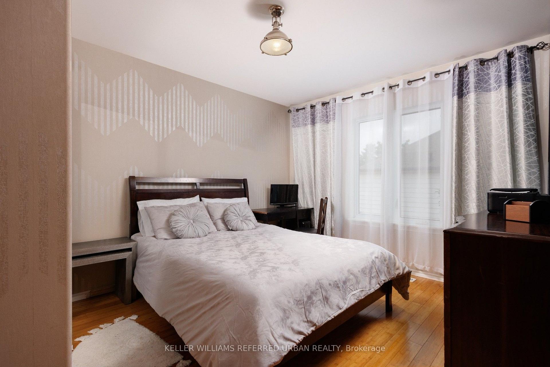 Photo 46 of 6 Elmhurst Drive, Etobicoke, Rexdale-Kipling — HOMEH