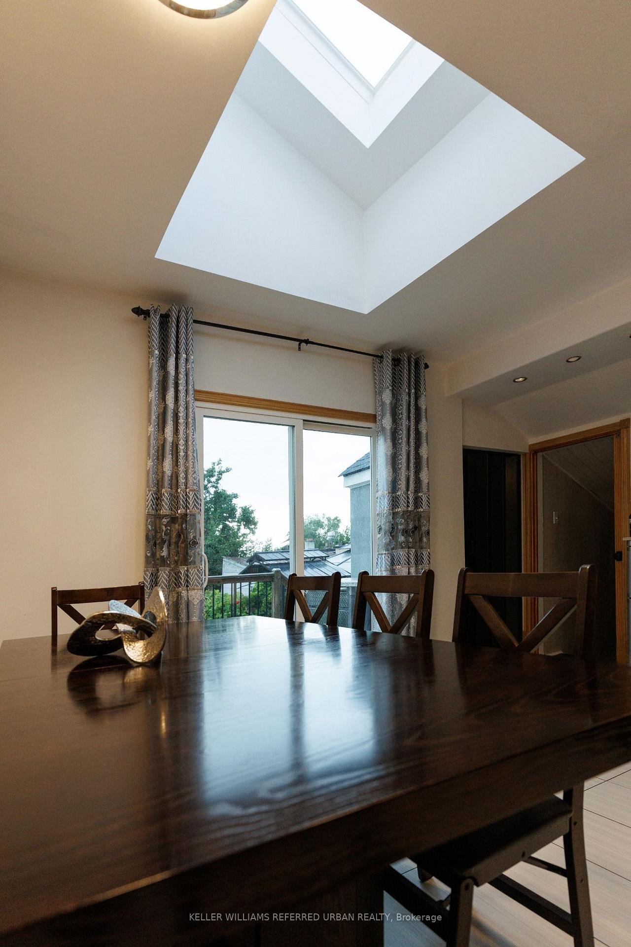 Photo 61 of 6 Elmhurst Drive, Etobicoke, Rexdale-Kipling — HOMEH