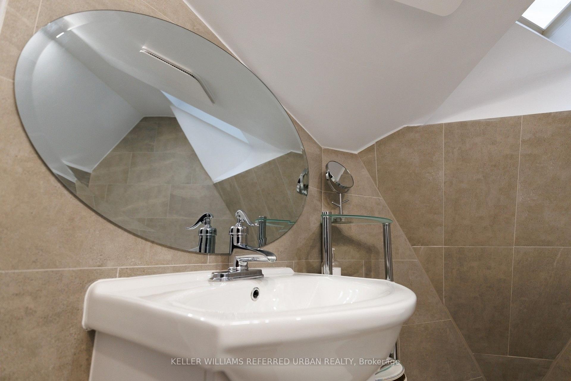 Photo 79 of 6 Elmhurst Drive, Etobicoke, Rexdale-Kipling — HOMEH