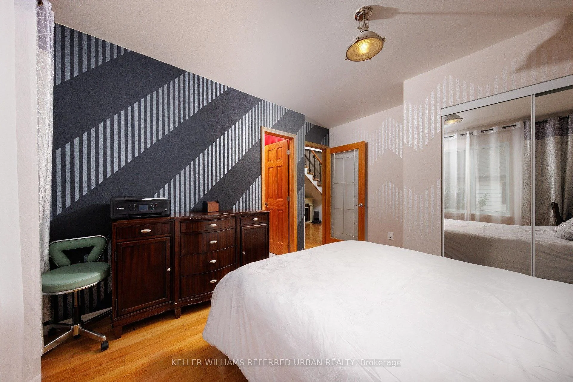 Photo 39 of 6 Elmhurst Drive, Etobicoke, Rexdale-Kipling — HOMEH