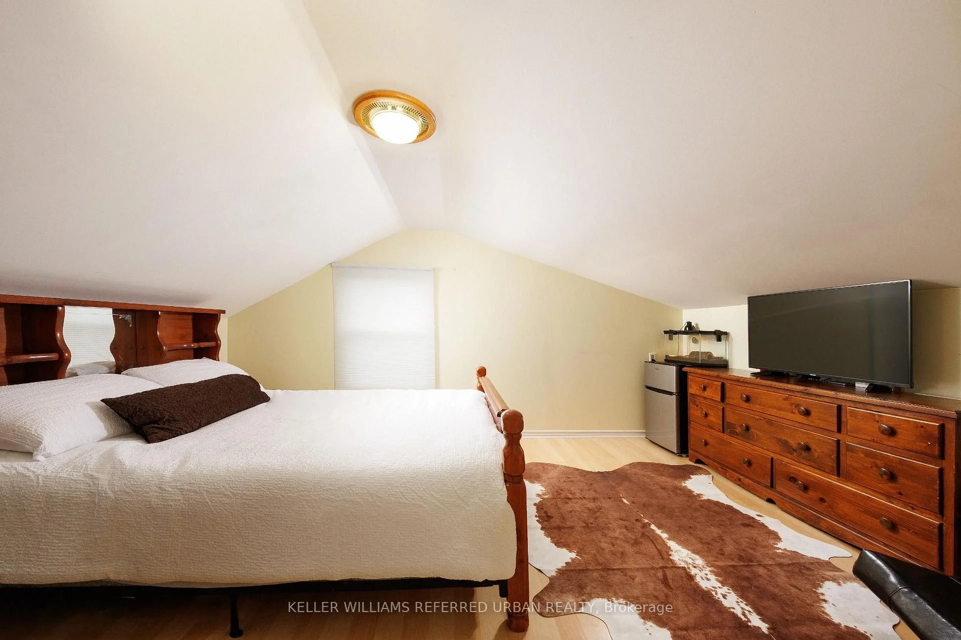 Photo 75 of 6 Elmhurst Drive, Etobicoke, Rexdale-Kipling — HOMEH