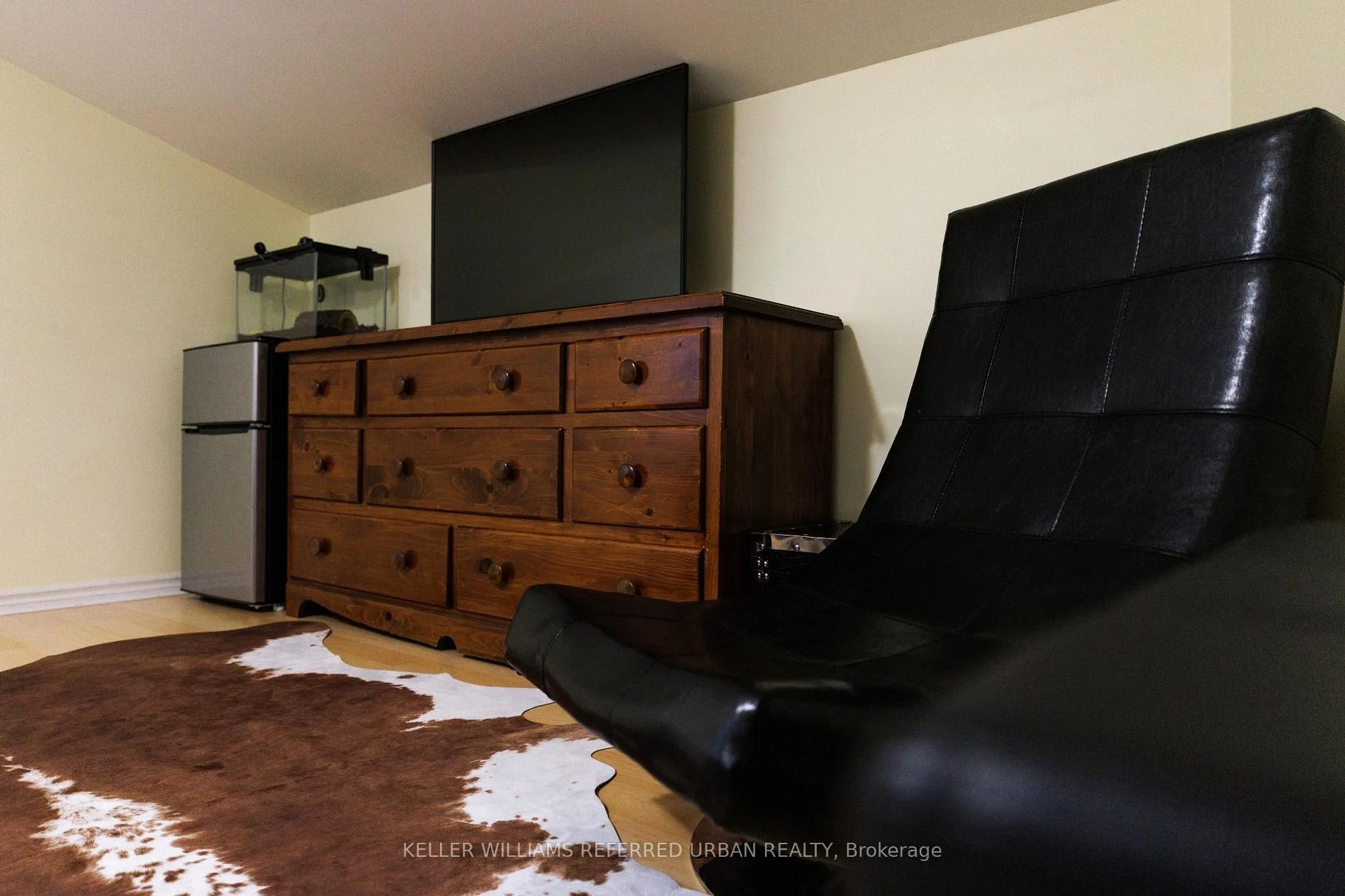 Photo 81 of 6 Elmhurst Drive, Etobicoke, Rexdale-Kipling — HOMEH