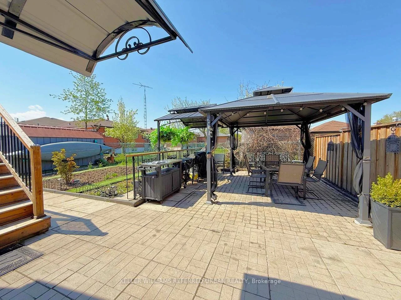Photo 98 of 6 Elmhurst Drive, Etobicoke, Rexdale-Kipling — HOMEH