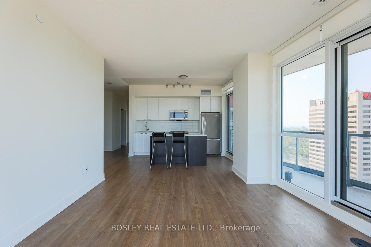 Photo 13 of Unit 3403, 30 Roehampton Avenue, Toronto, Mount Pleasant West — HOMEH