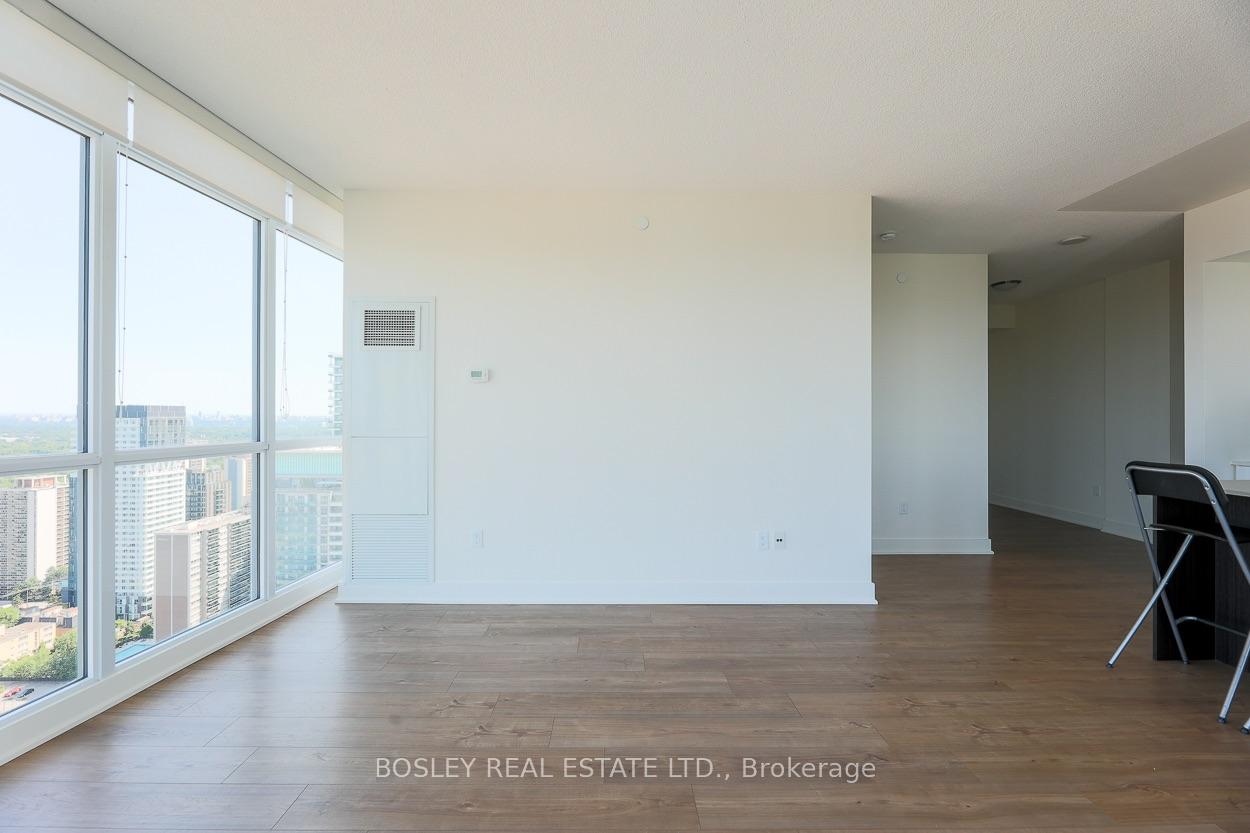 Photo 15 of Unit 3403, 30 Roehampton Avenue, Toronto, Mount Pleasant West — HOMEH
