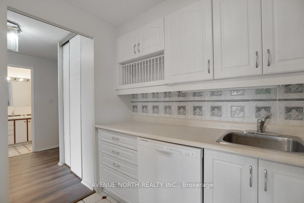 Photo 11 of Unit 708, 1100 Ambleside Drive, Ottawa, Woodroffe — HOMEH