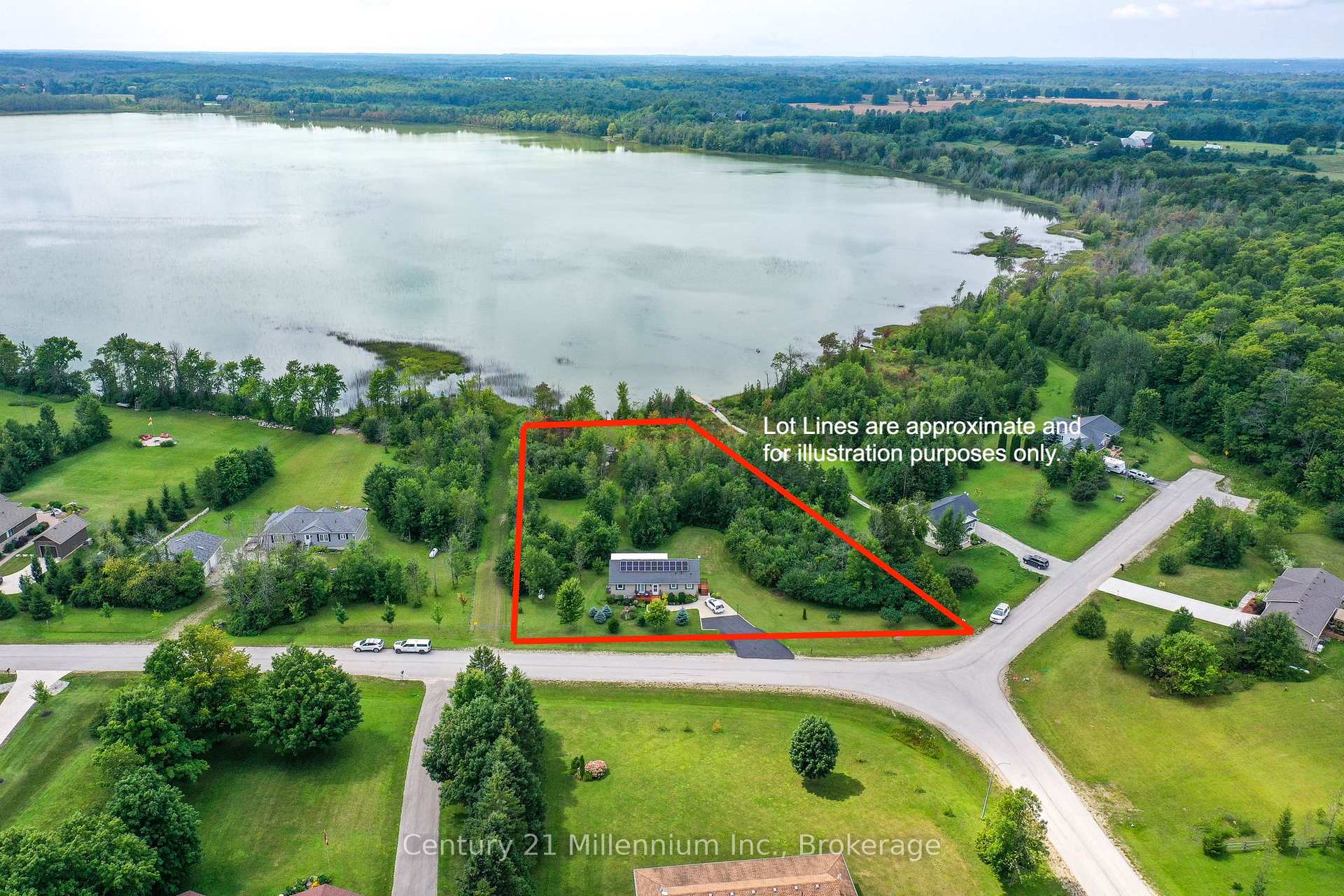 Photo 18 of 126 Almur Drive, Georgian Bluffs — HOMEH