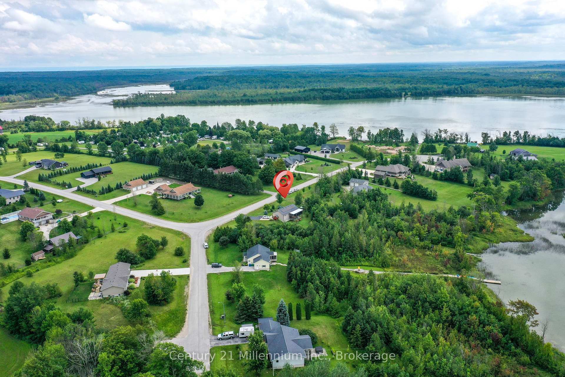 Photo 31 of 126 Almur Drive, Georgian Bluffs — HOMEH