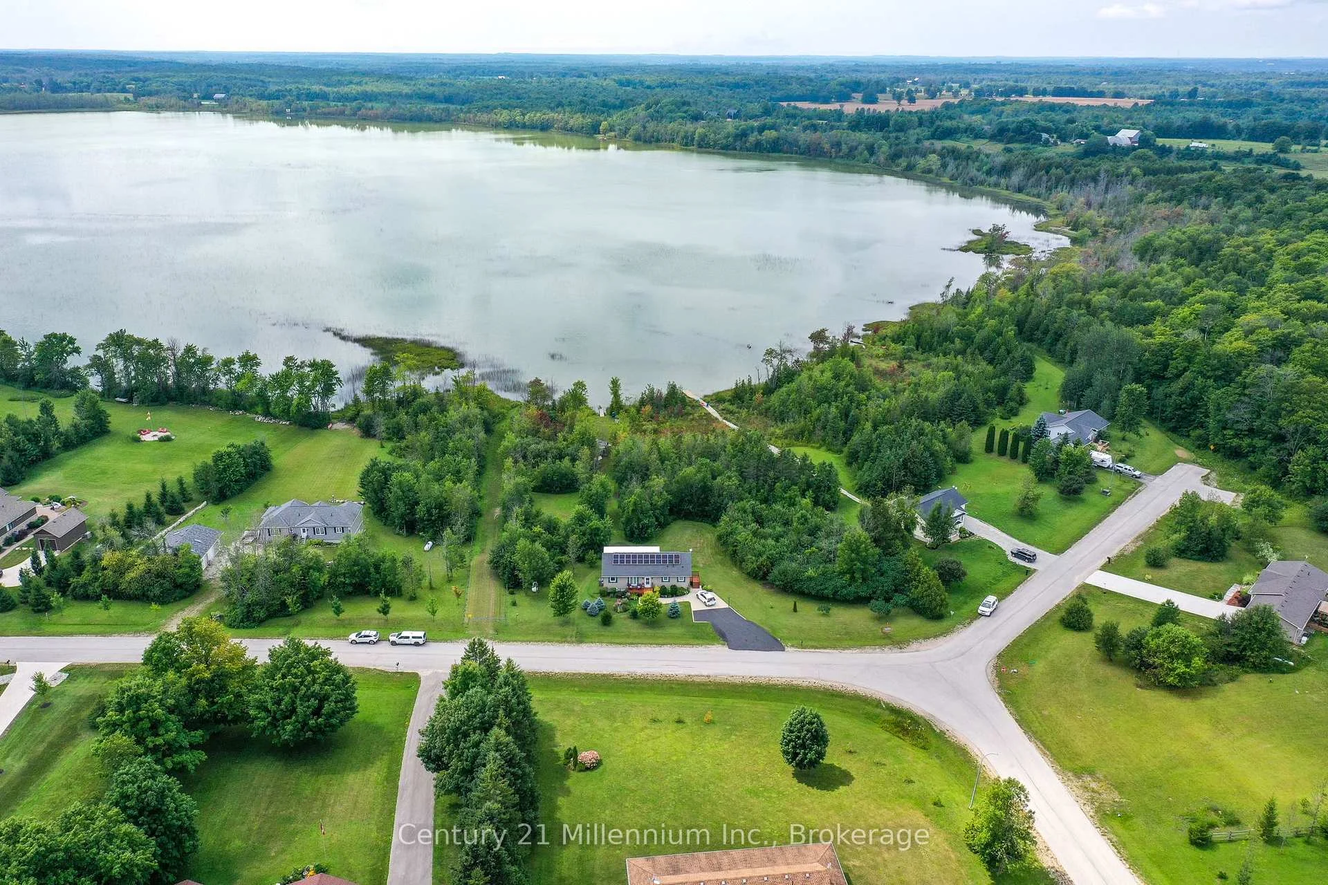 Photo 21 of 126 Almur Drive, Georgian Bluffs — HOMEH