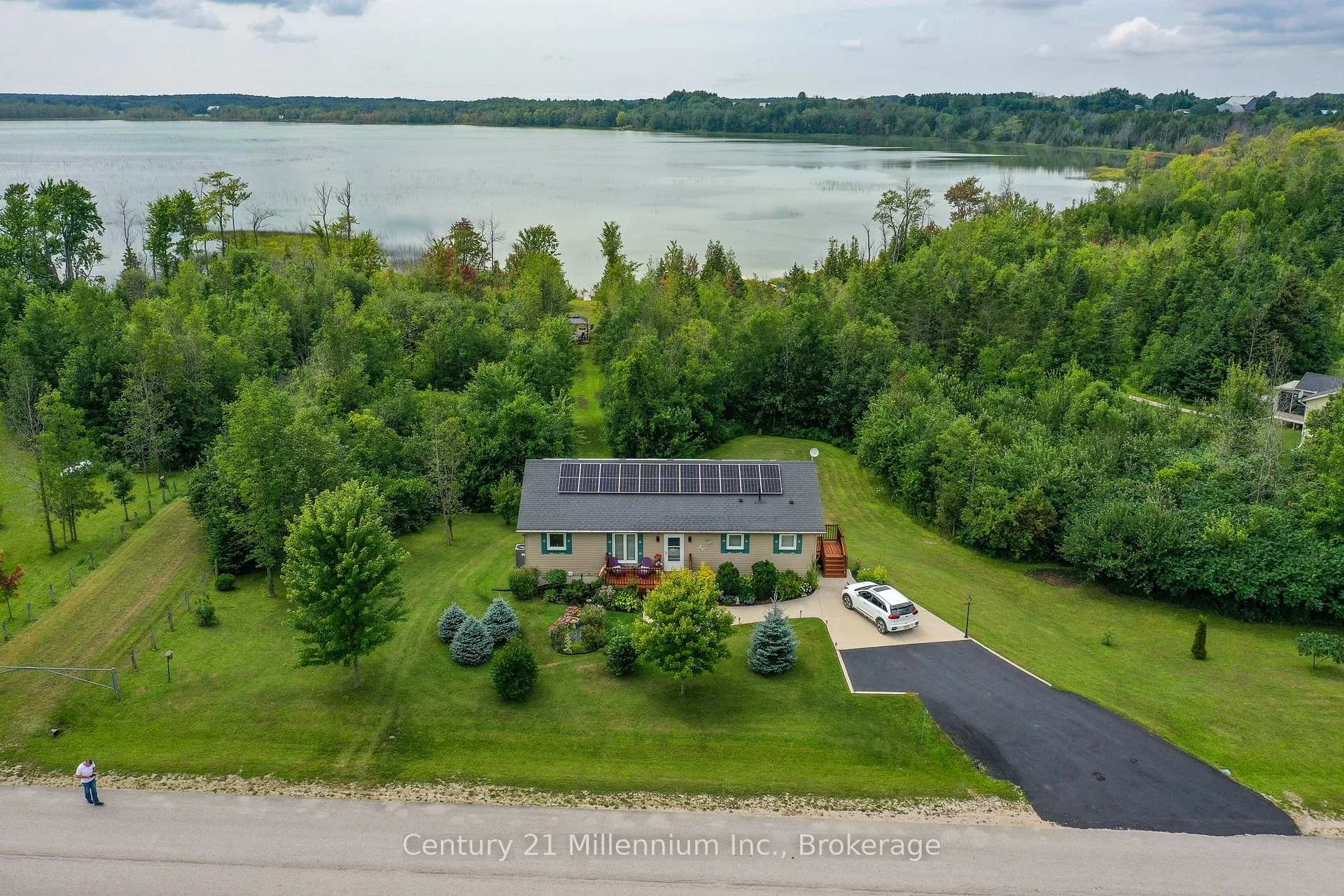 Photo 77 of 126 Almur Drive, Georgian Bluffs — HOMEH