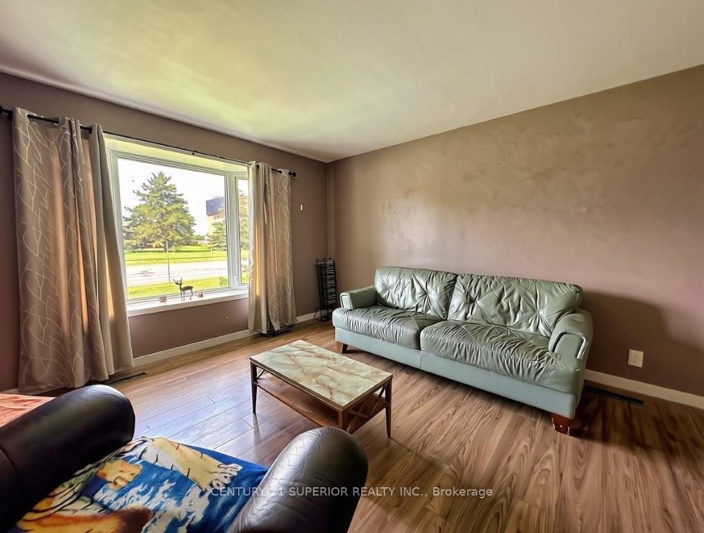 Photo 6 of 464 James Street S, Thunder Bay, Green Acres — HOMEH
