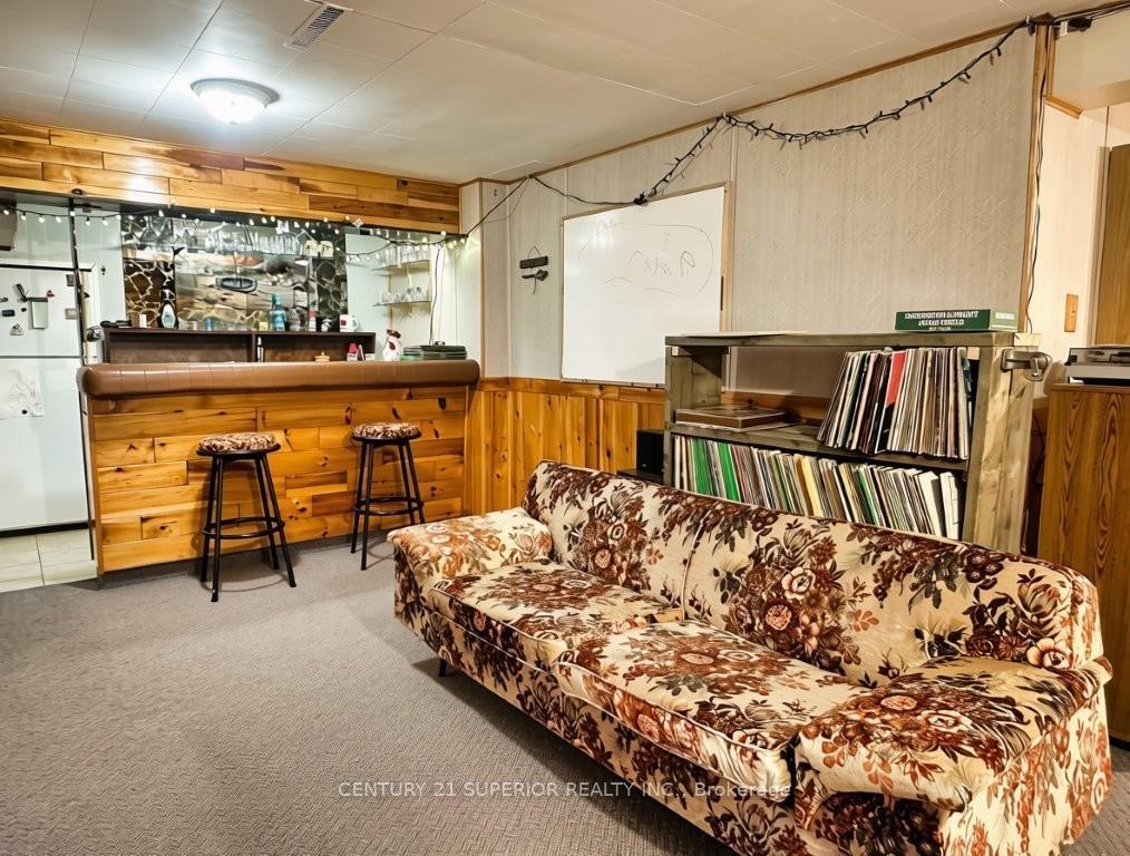 Photo 20 of 464 James Street S, Thunder Bay, Green Acres — HOMEH