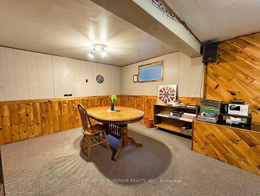 Photo 25 of 464 James Street S, Thunder Bay, Green Acres — HOMEH
