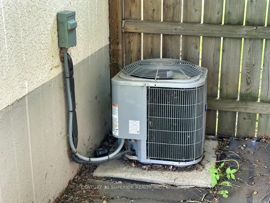 Photo 37 of 464 James Street S, Thunder Bay, Green Acres — HOMEH
